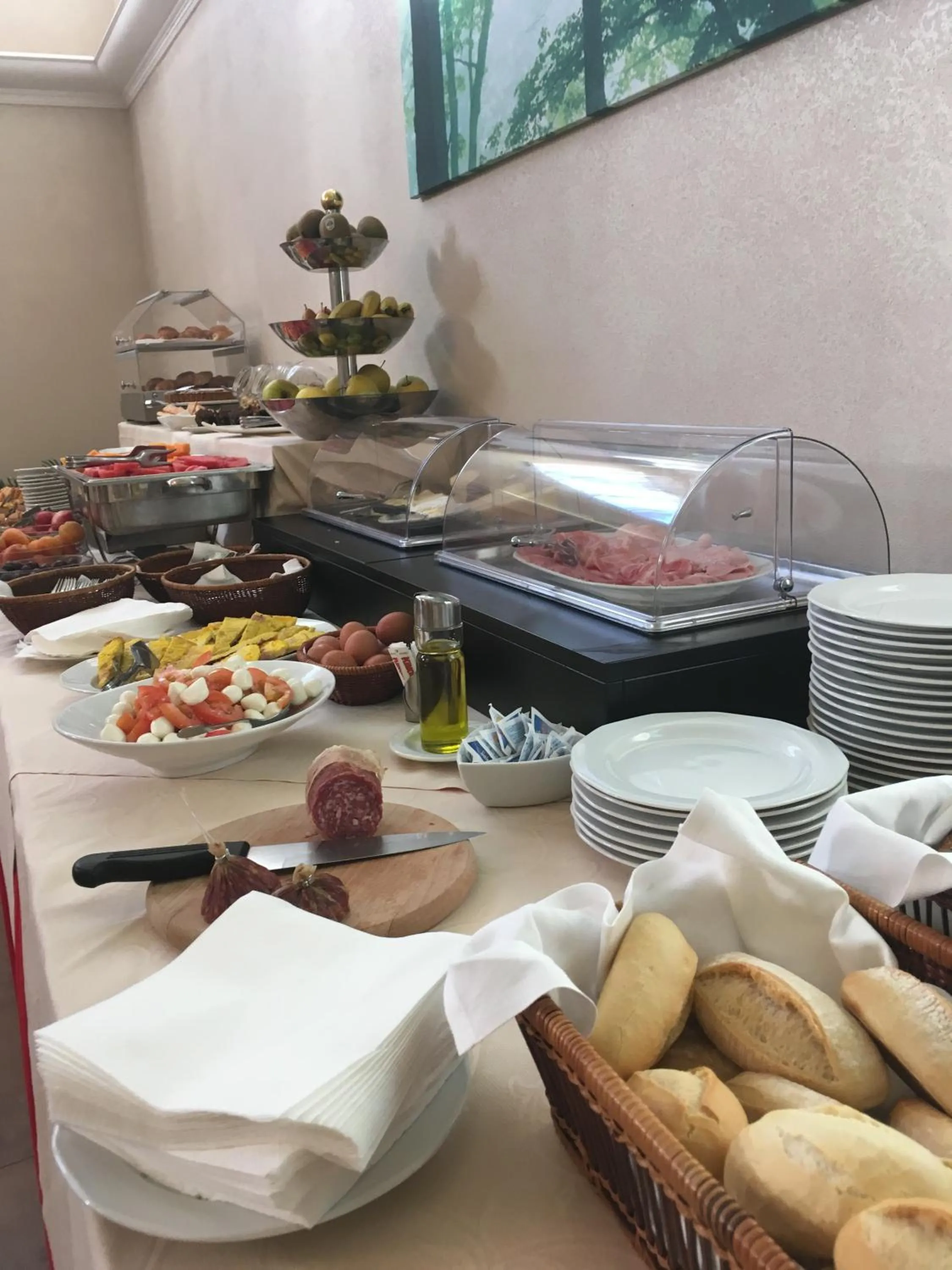 Buffet breakfast in Hotel Langhe & Monferrato