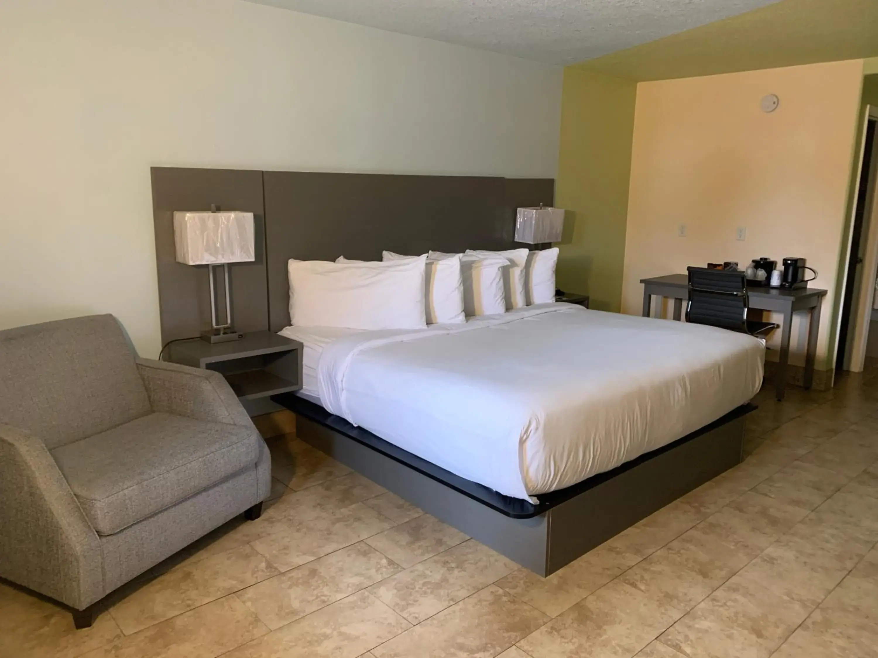 King Room - Non-Smoking in The Ponce St. Augustine Hotel King Room - Non-Smoking in The Ponce St. Augustine Hotel