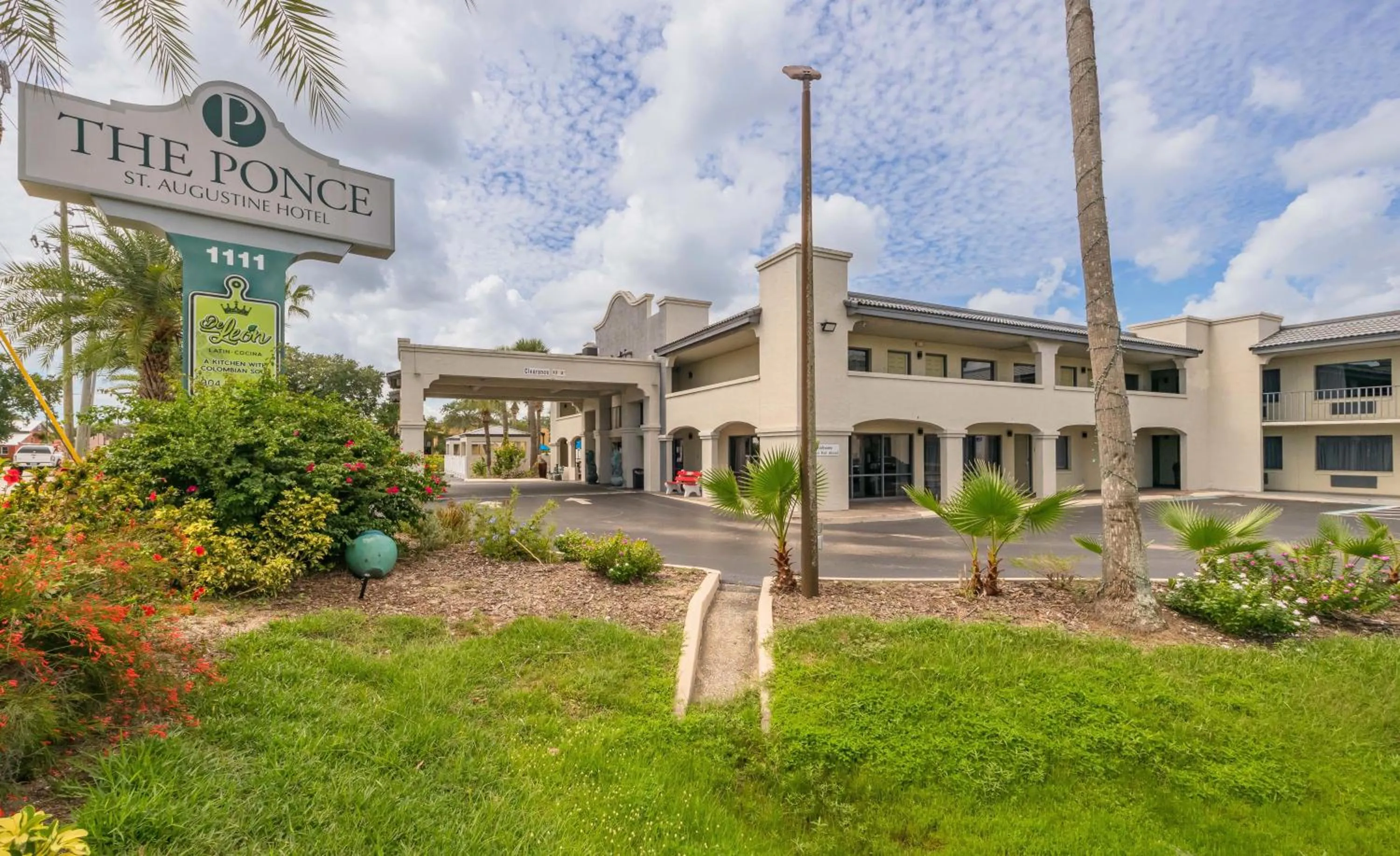 Property building in The Ponce St. Augustine Hotel