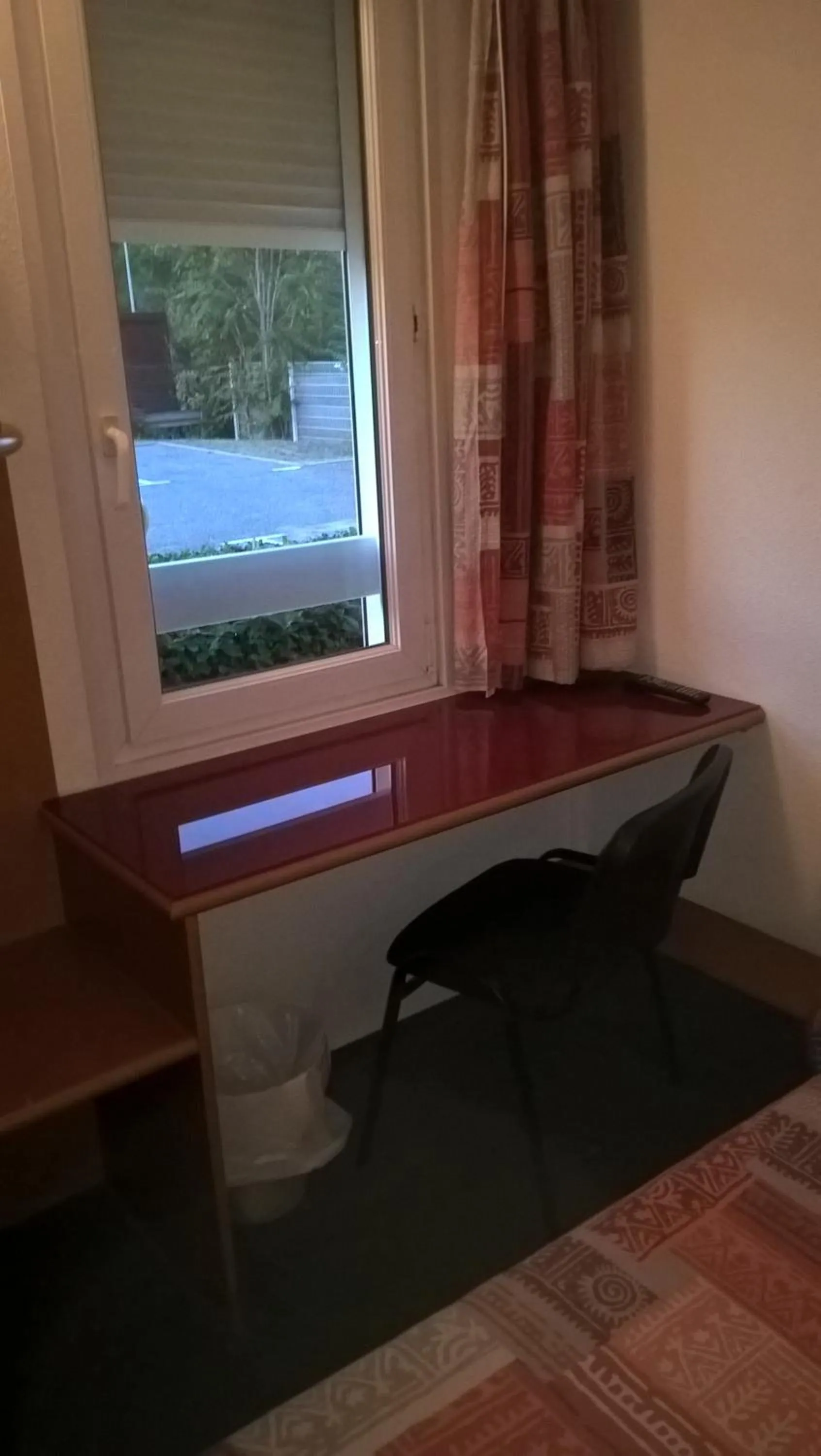 Photo of the whole room in Hôtel Quick Palace Valence Nord