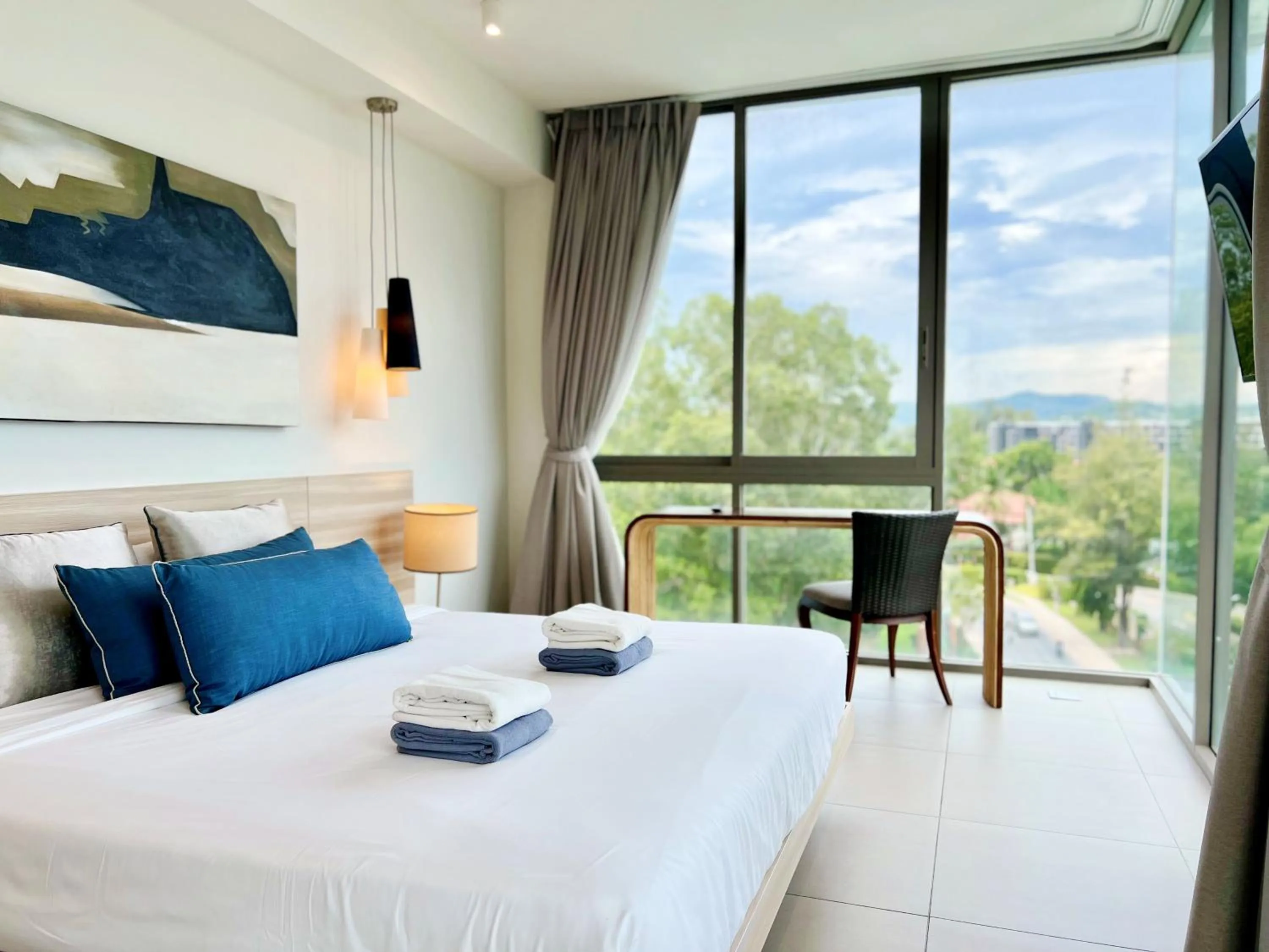 Bedroom, Bed in Oceanstone by RESAVA