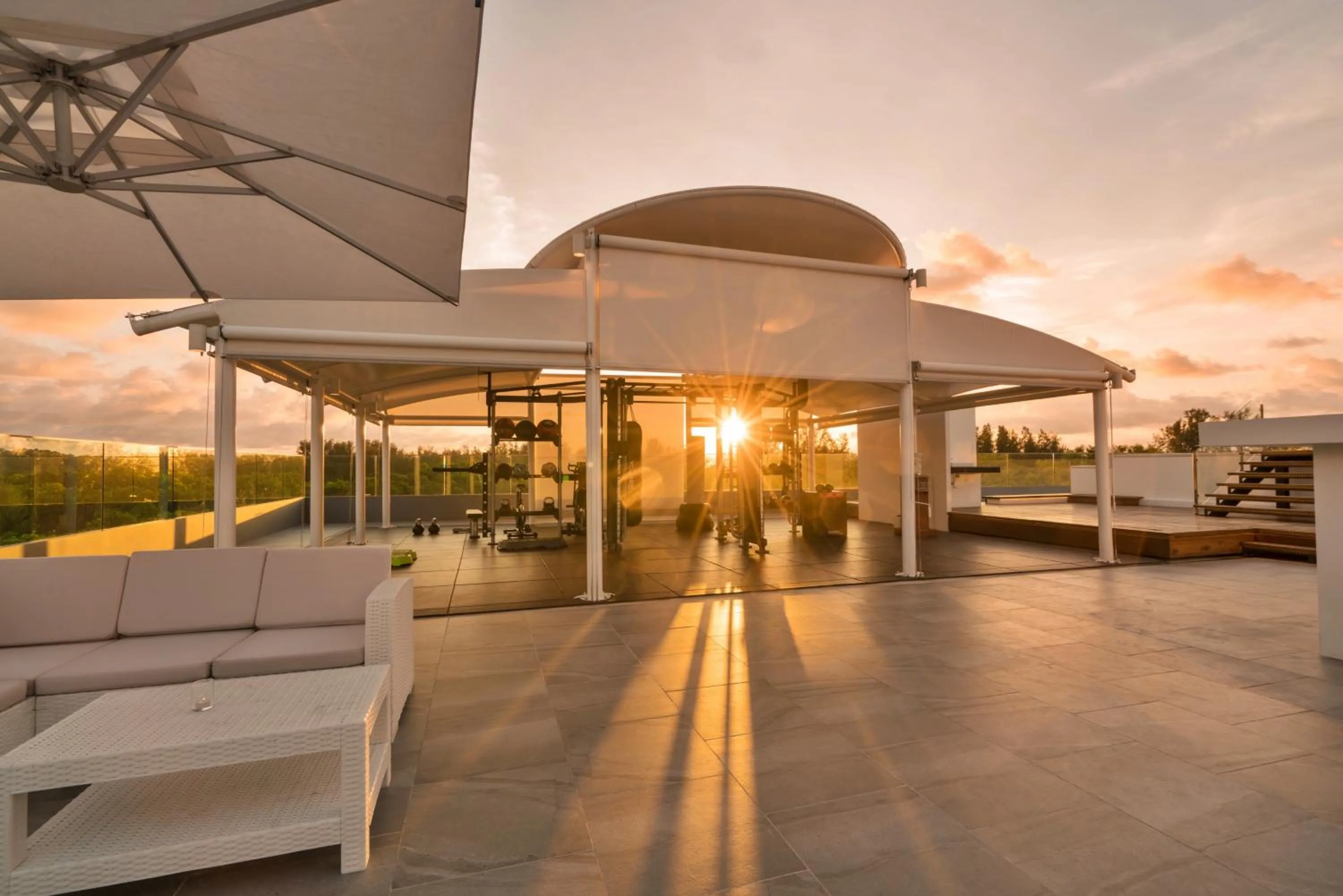 Balcony/Terrace in Oceanstone by RESAVA