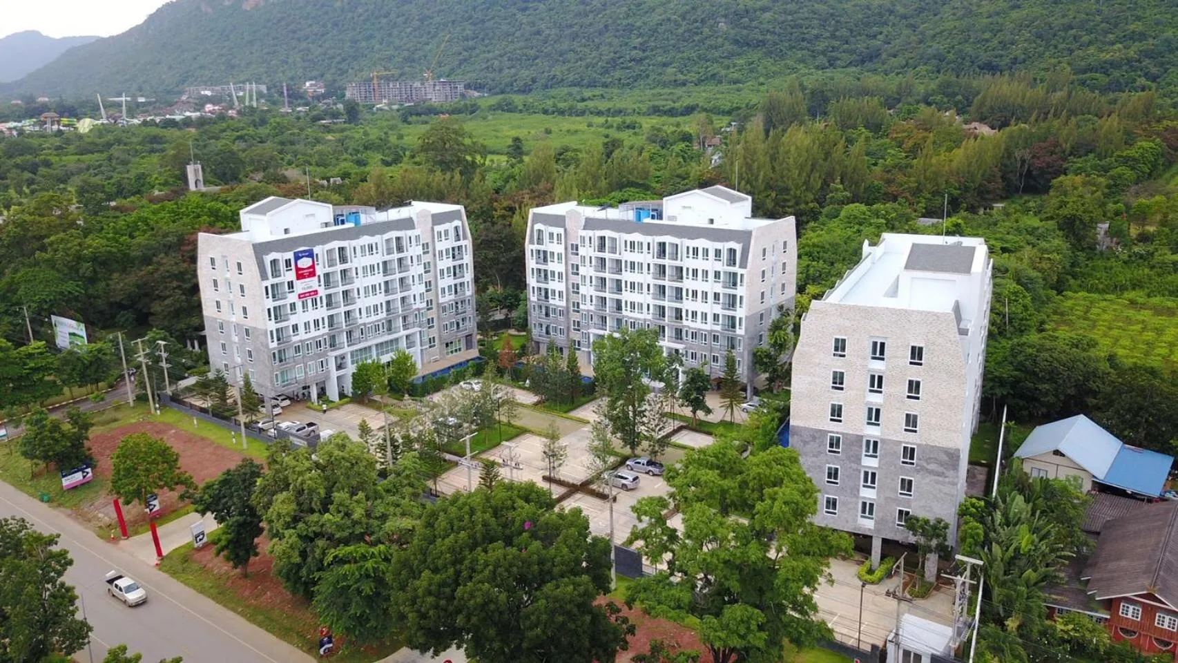 Courtyard khaoyai by JP