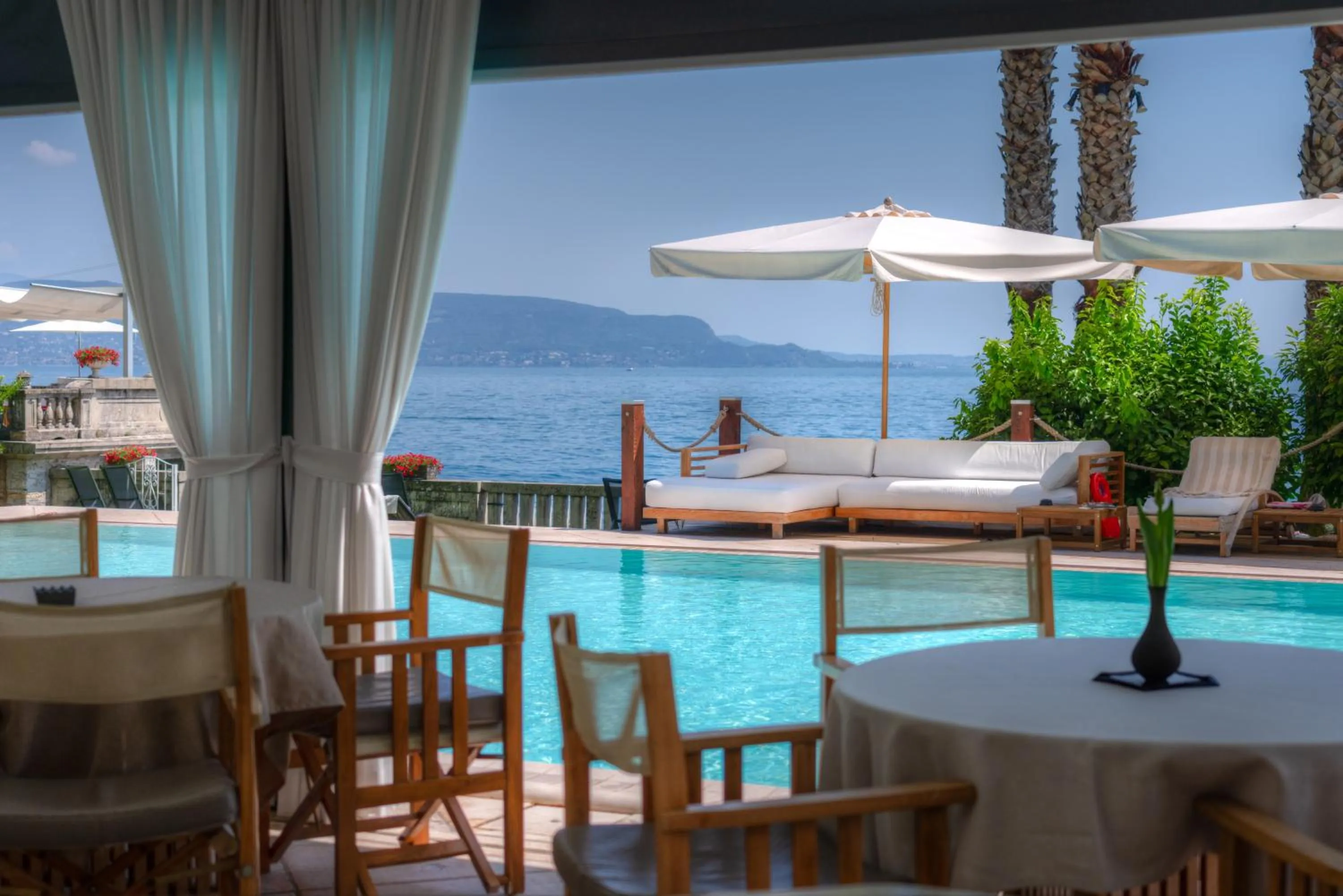 Restaurant/places to eat in Hotel Villa Capri