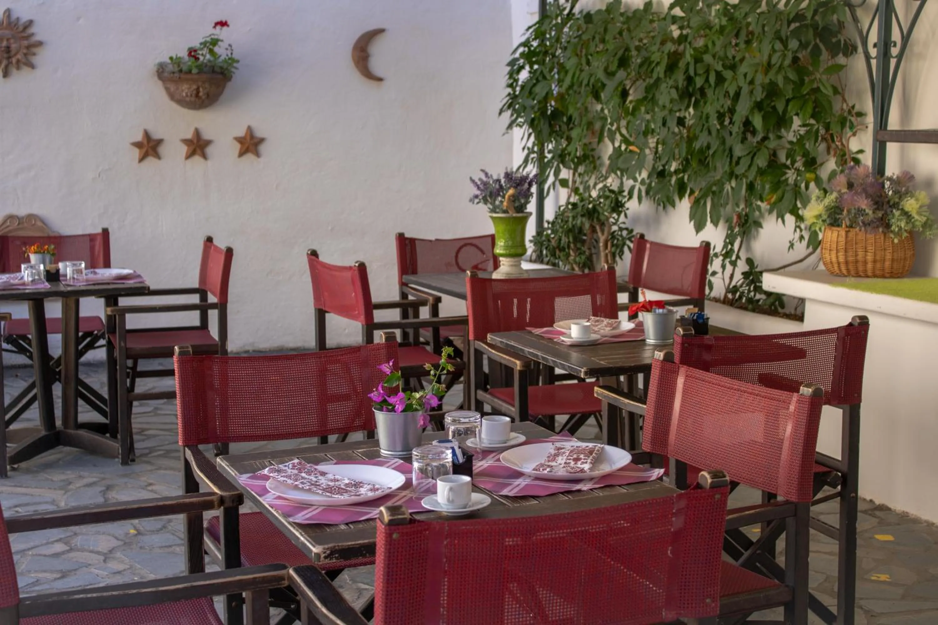 Restaurant/places to eat in Residence Torre Delle Viole