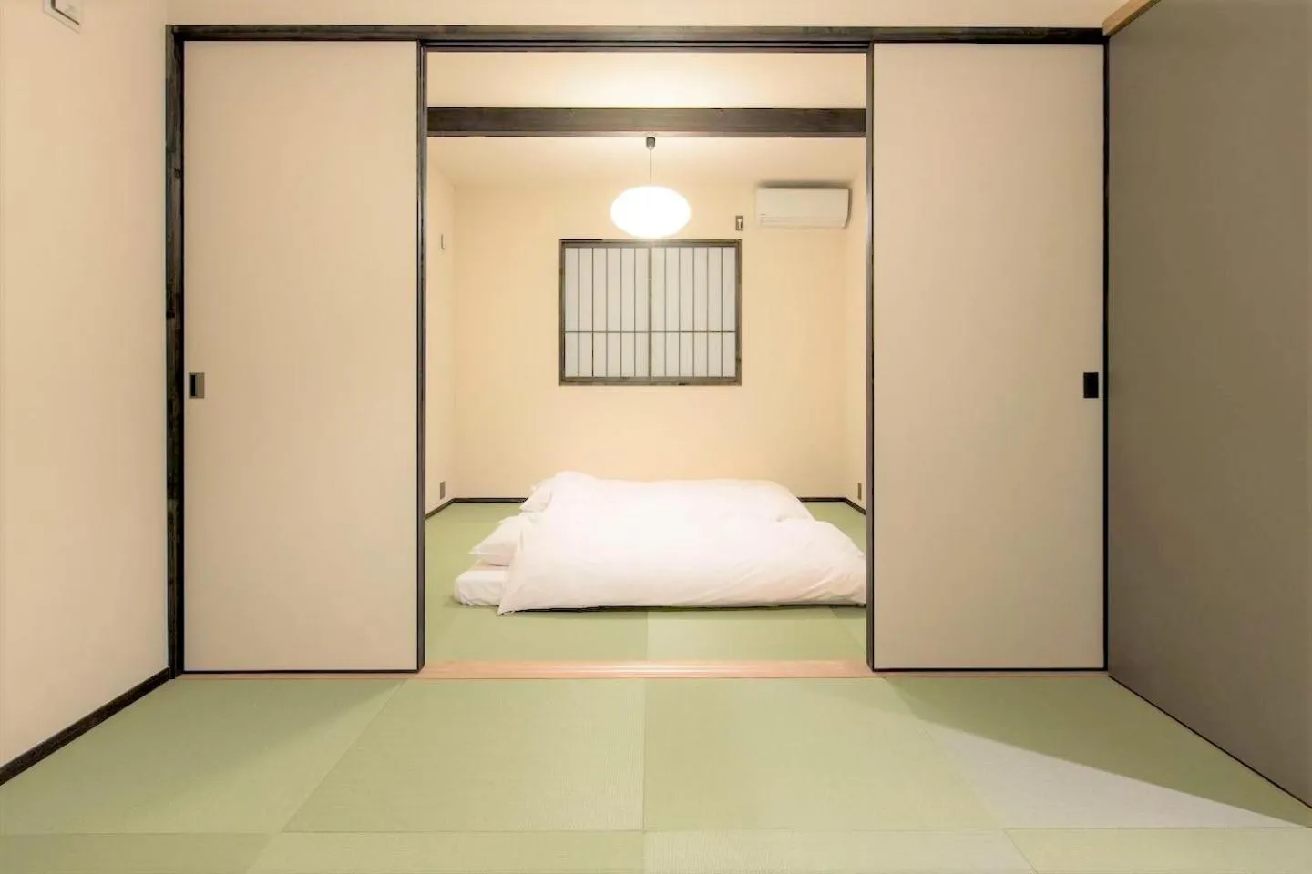 Bedroom, Bed in MUSUBI HOTEL MACHIYA Haruyoshi