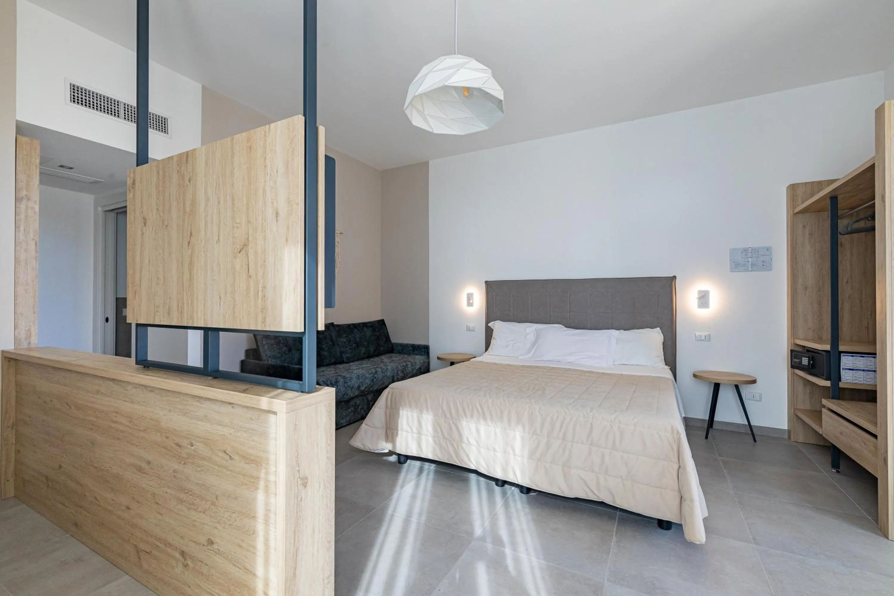 Kitchen or kitchenette, Bed in Agriturismo Vigna Corallo