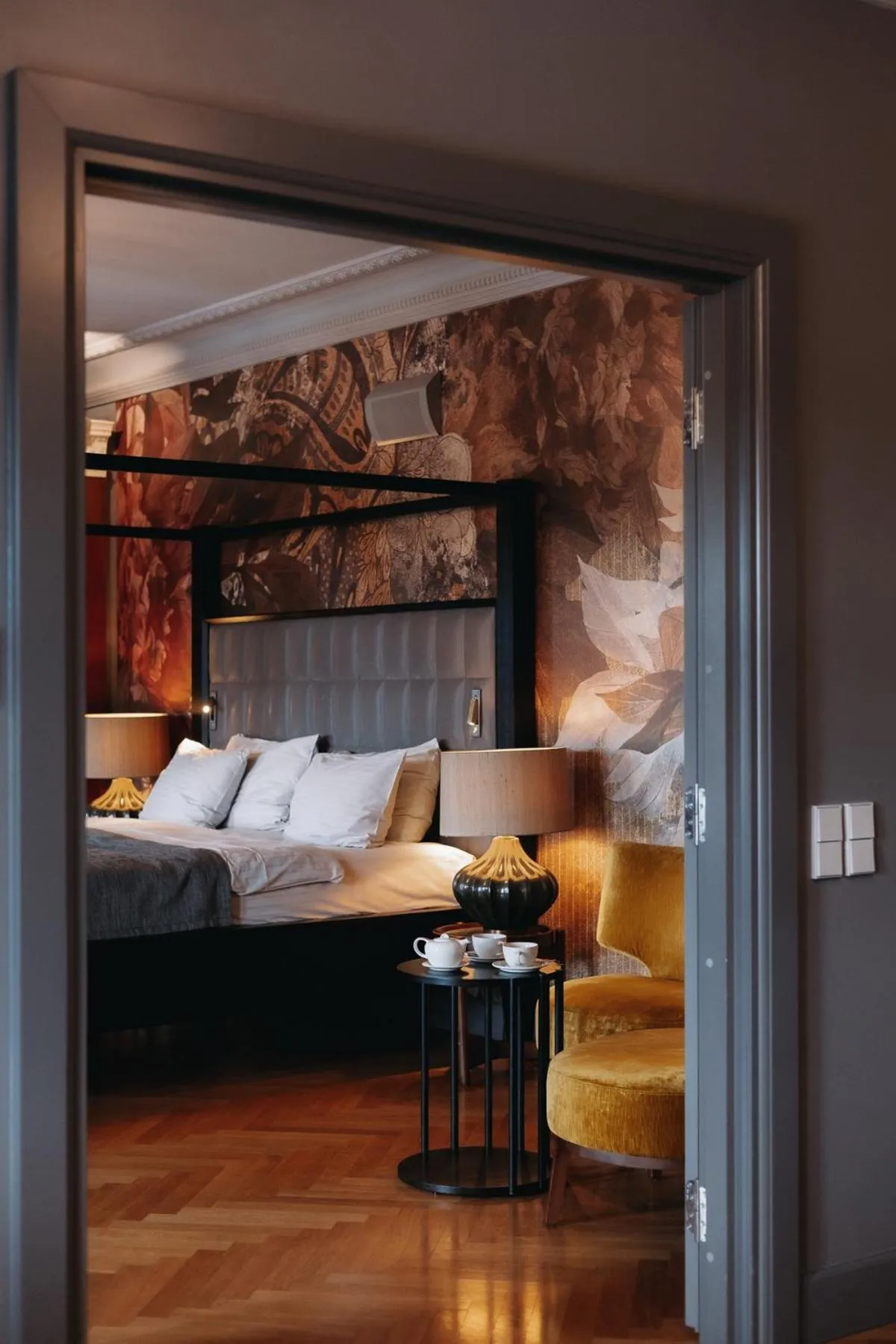 Bed in Grand Poet Hotel and SPA by Semarah