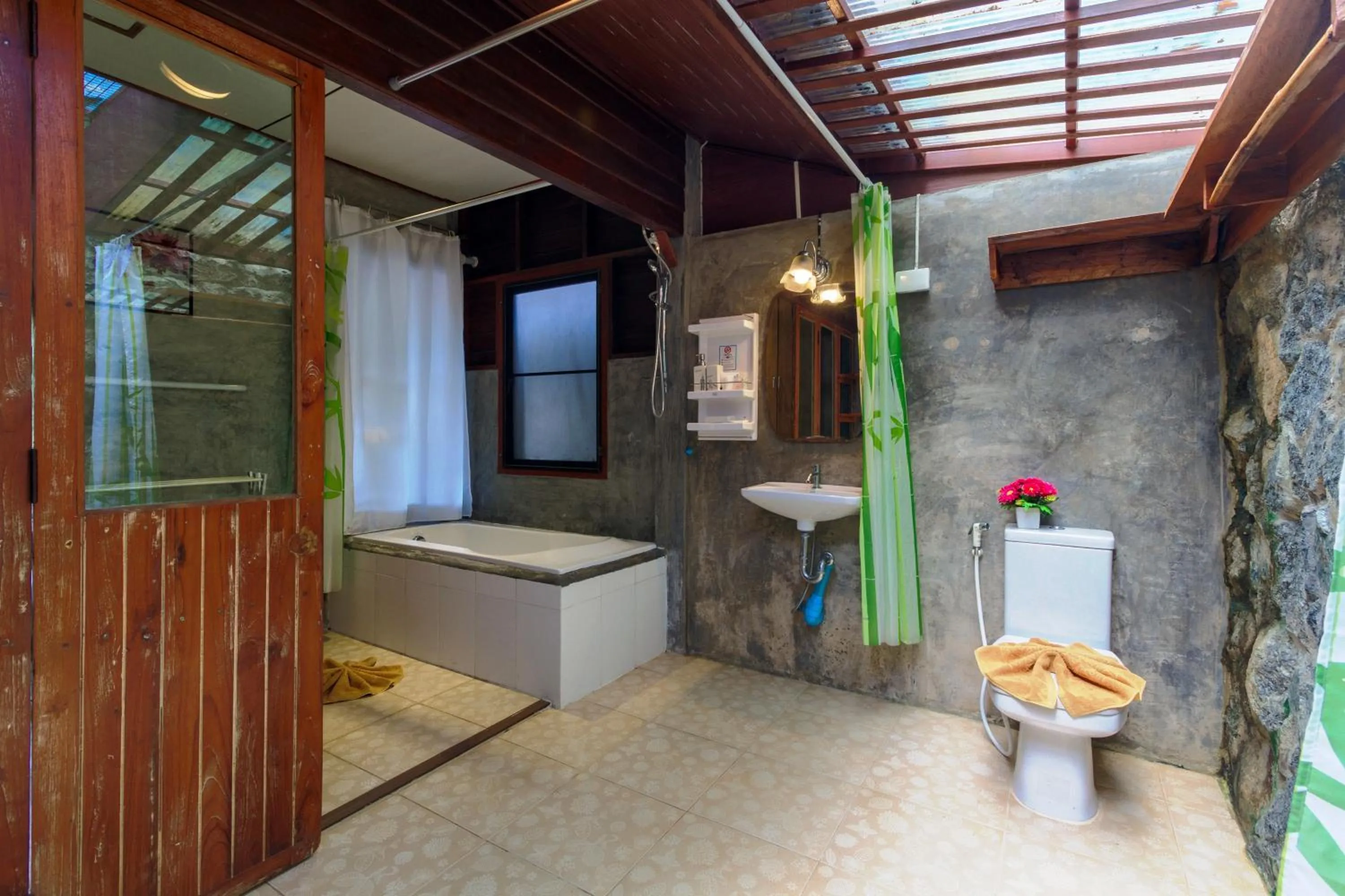 Shower in Kanya Cozy Bungalows Kata