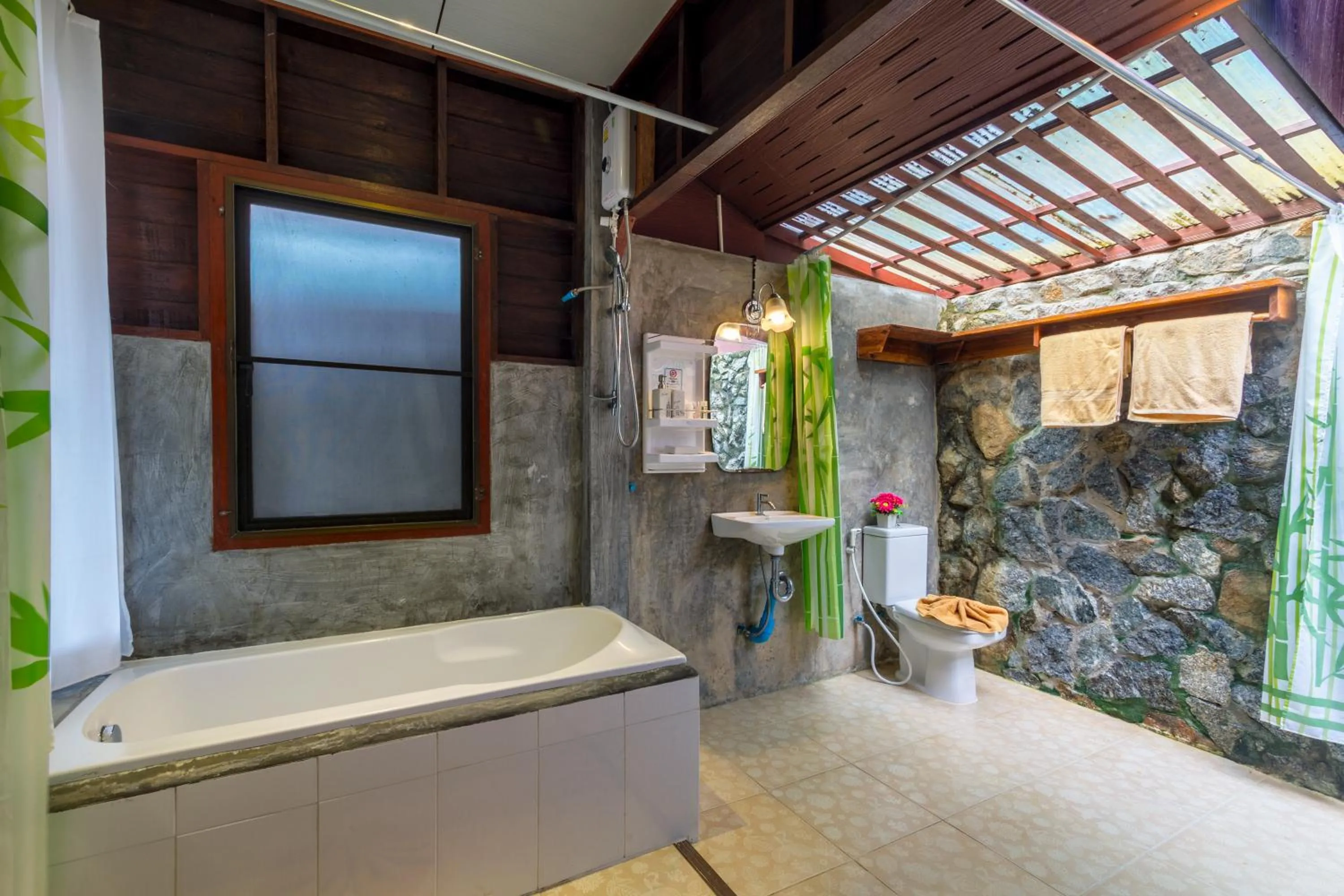 Shower in Kanya Cozy Bungalows Kata
