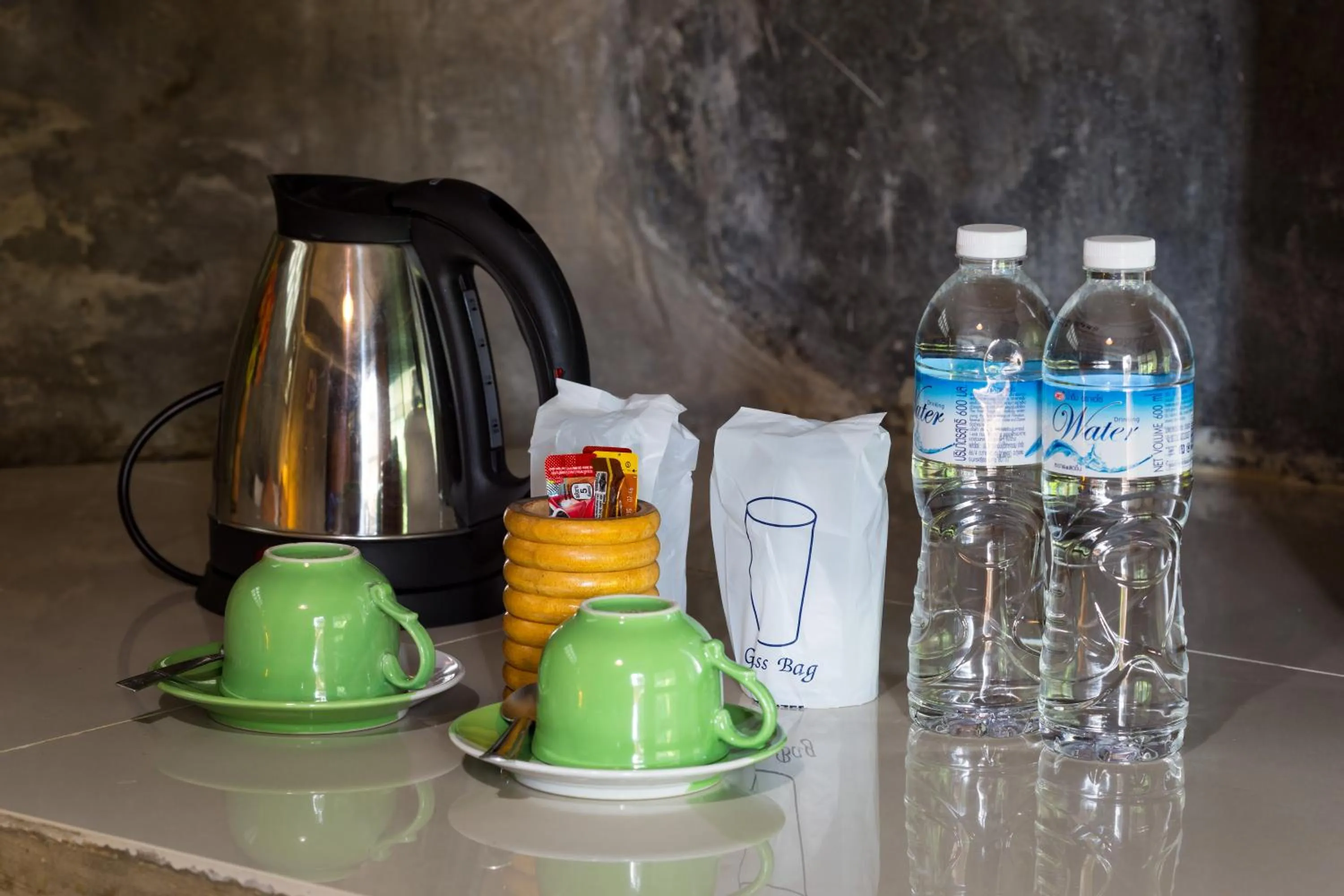 Coffee/tea facilities in Kanya Cozy Bungalows Kata