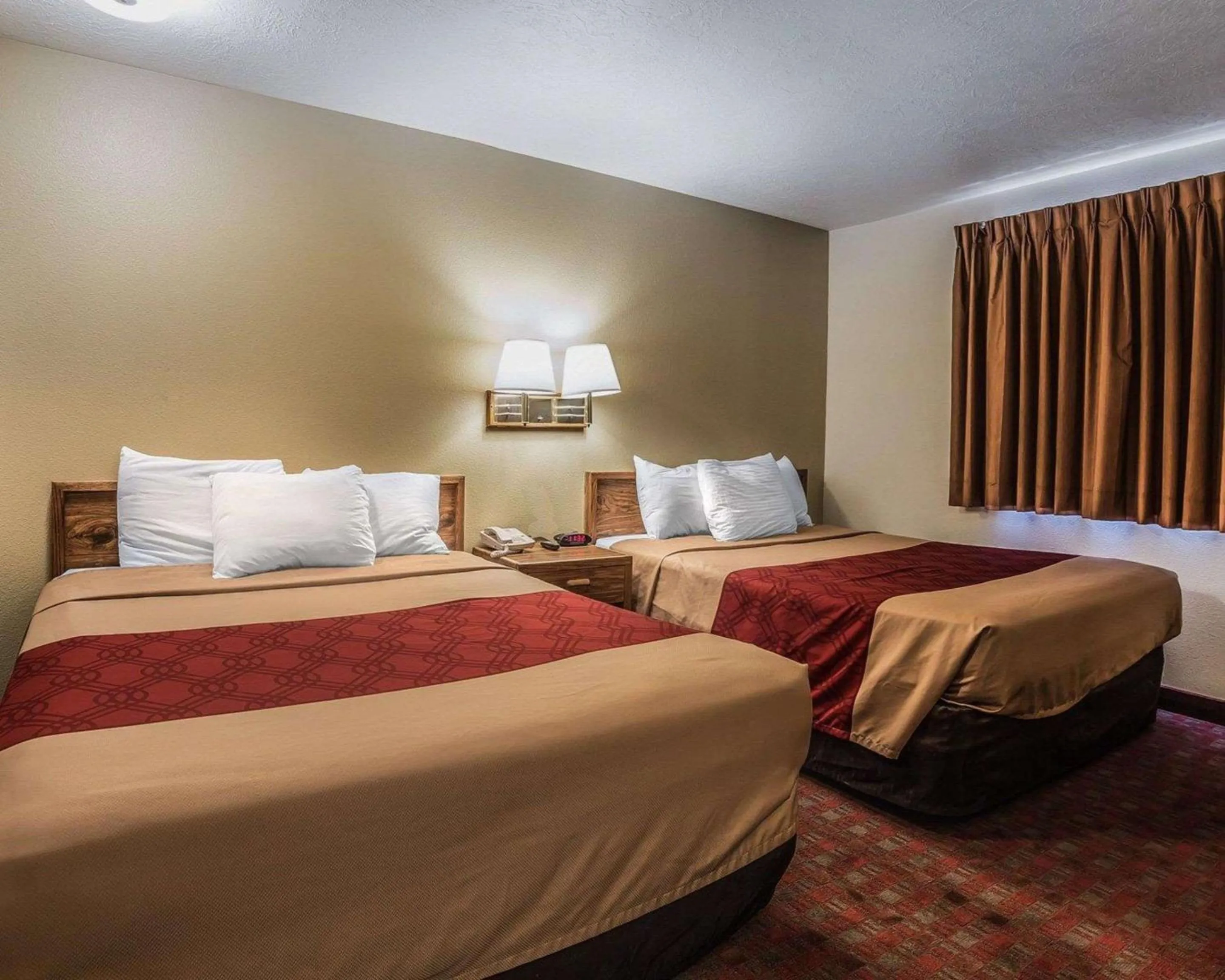 Photo of the whole room in Rodeway Inn Hurricane - Zion National Park Area