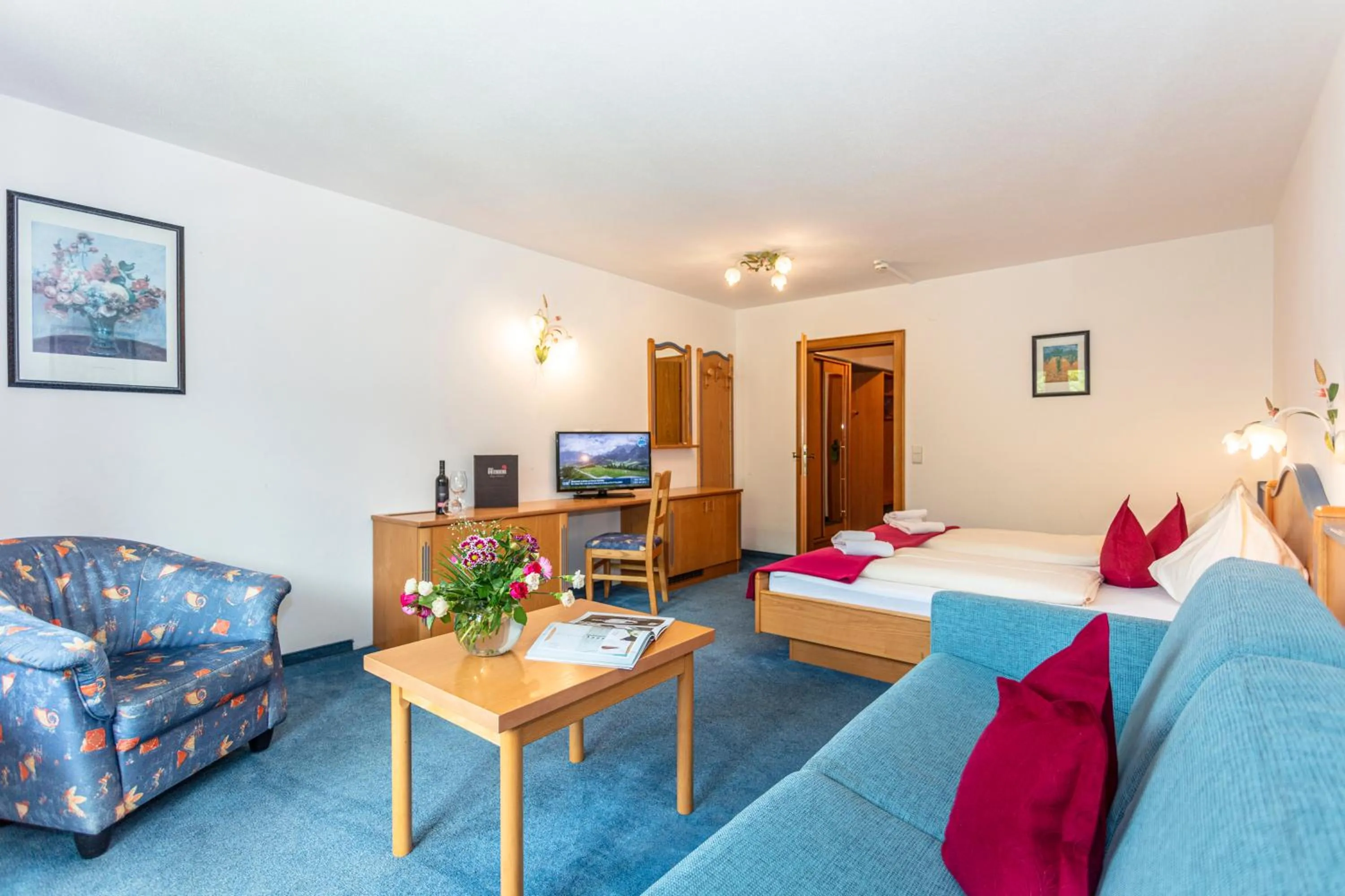 Photo of the whole room, Bed in Hotel Unser Unterberg