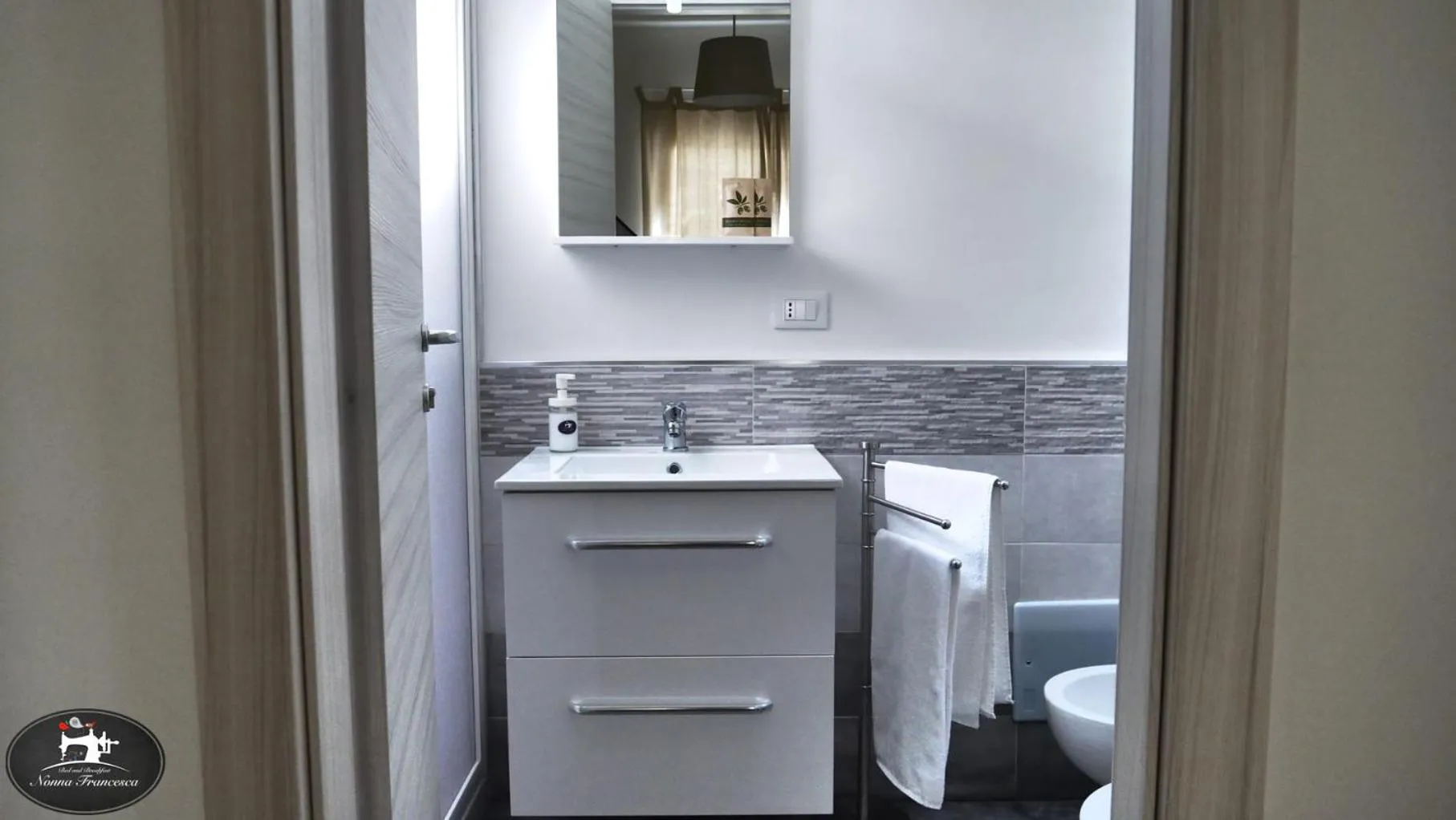 Bathroom in Nonna Francesca