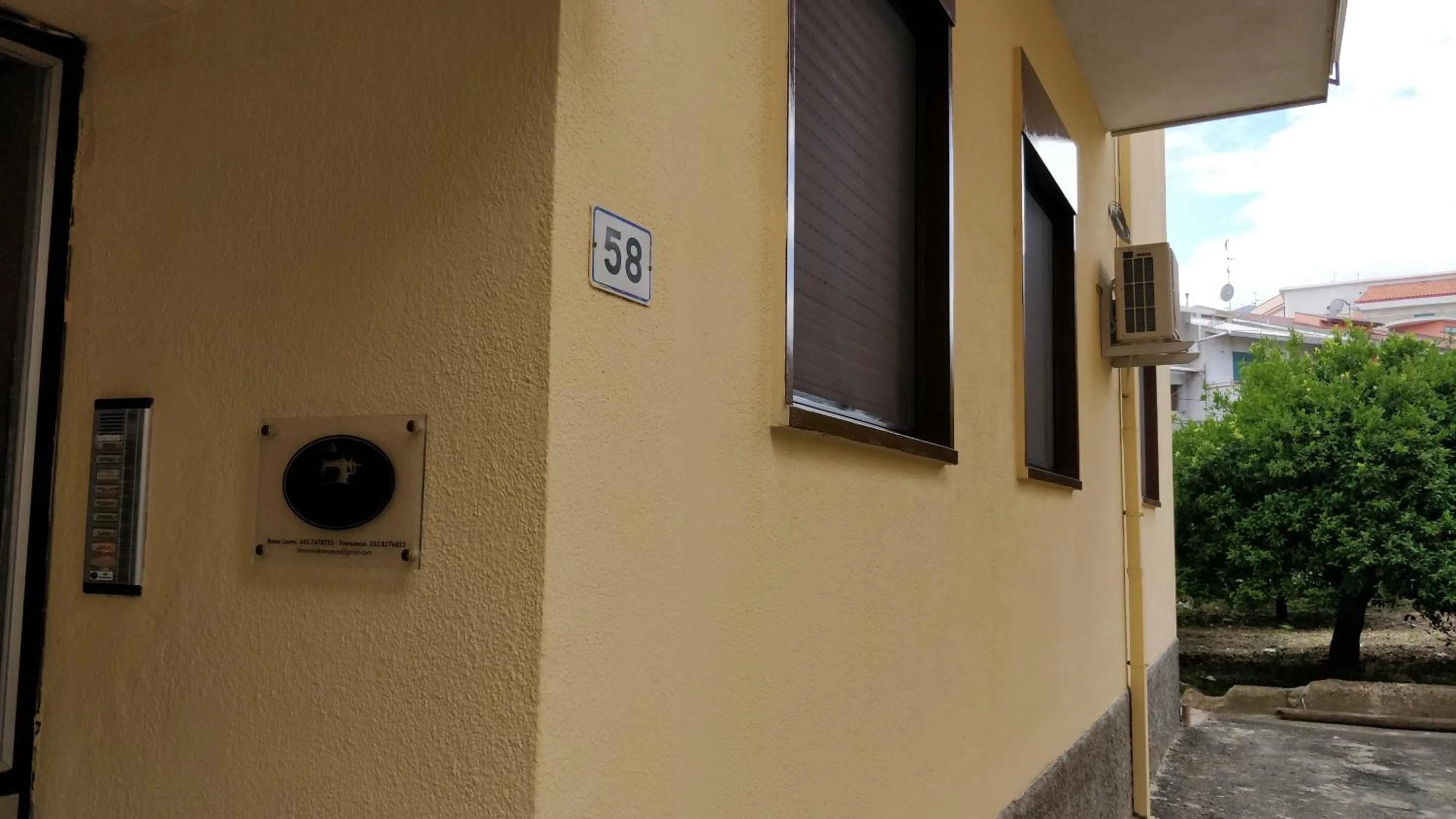 Facade/entrance in Nonna Francesca