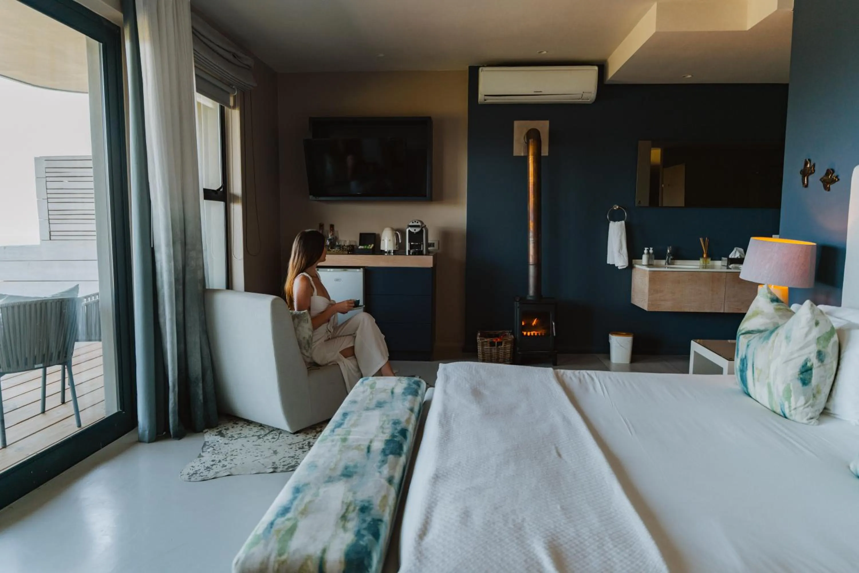 Bedroom, Bed in Sky Villa Boutique Hotel