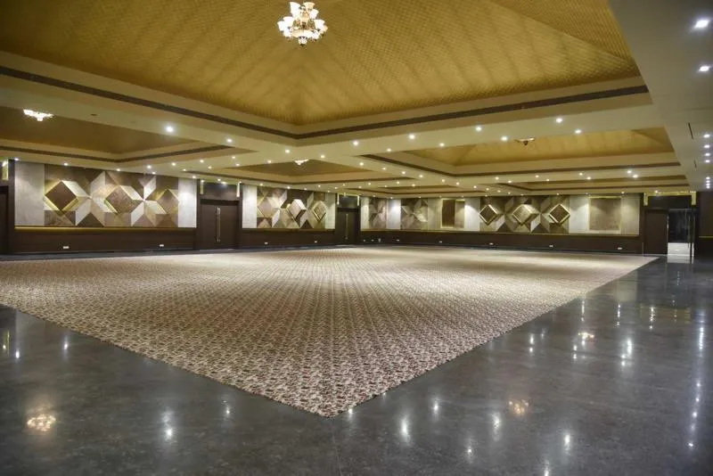 BBQ facilities in Pride Hotel & Convention Centre Indore