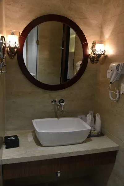 Bathroom in Pride Hotel & Convention Centre Indore