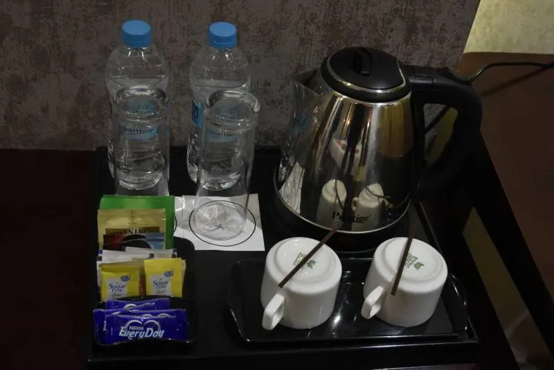 Coffee/tea facilities in Pride Hotel & Convention Centre Indore