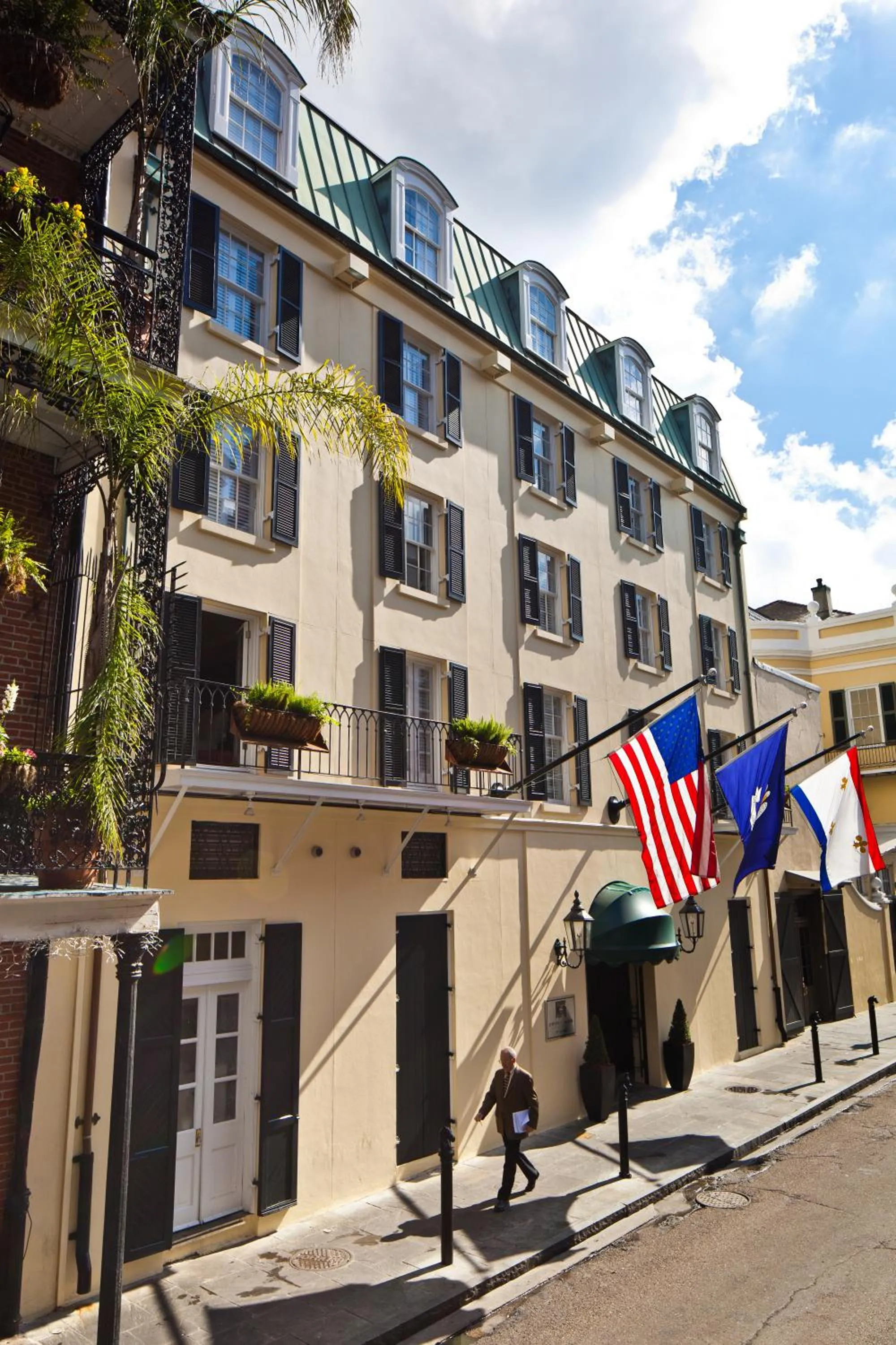 Property building in Hotel Le Marais