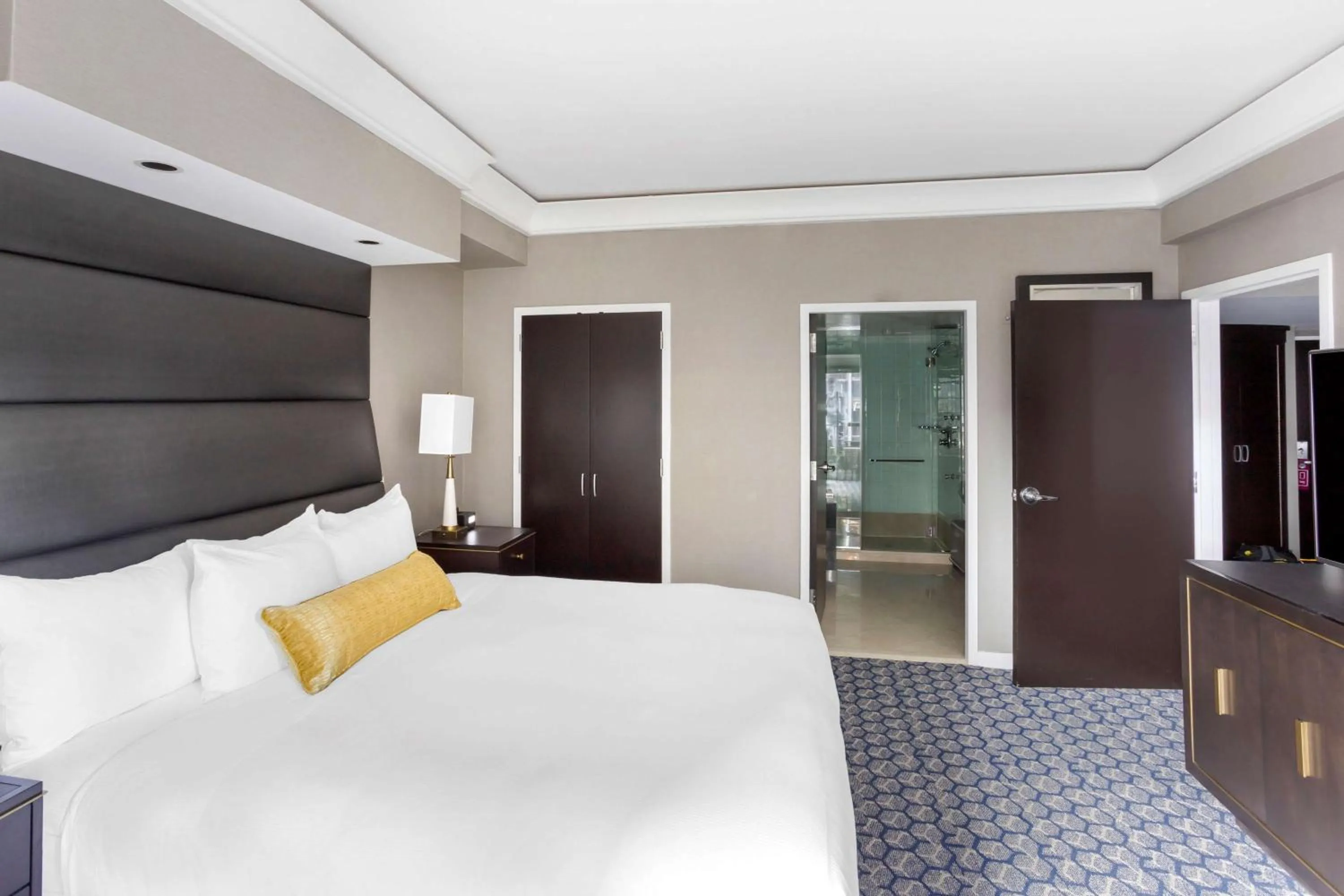 Bed in Hilton Club New York