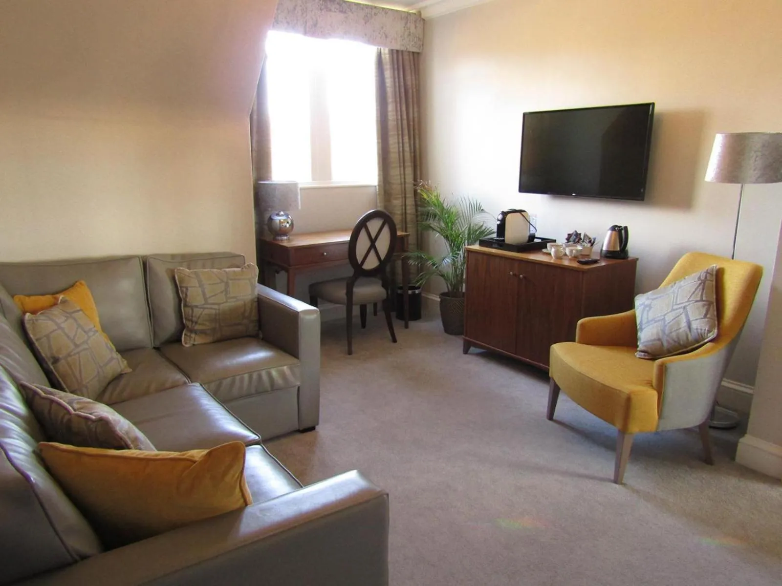 Seating area in The Craigie Hotel