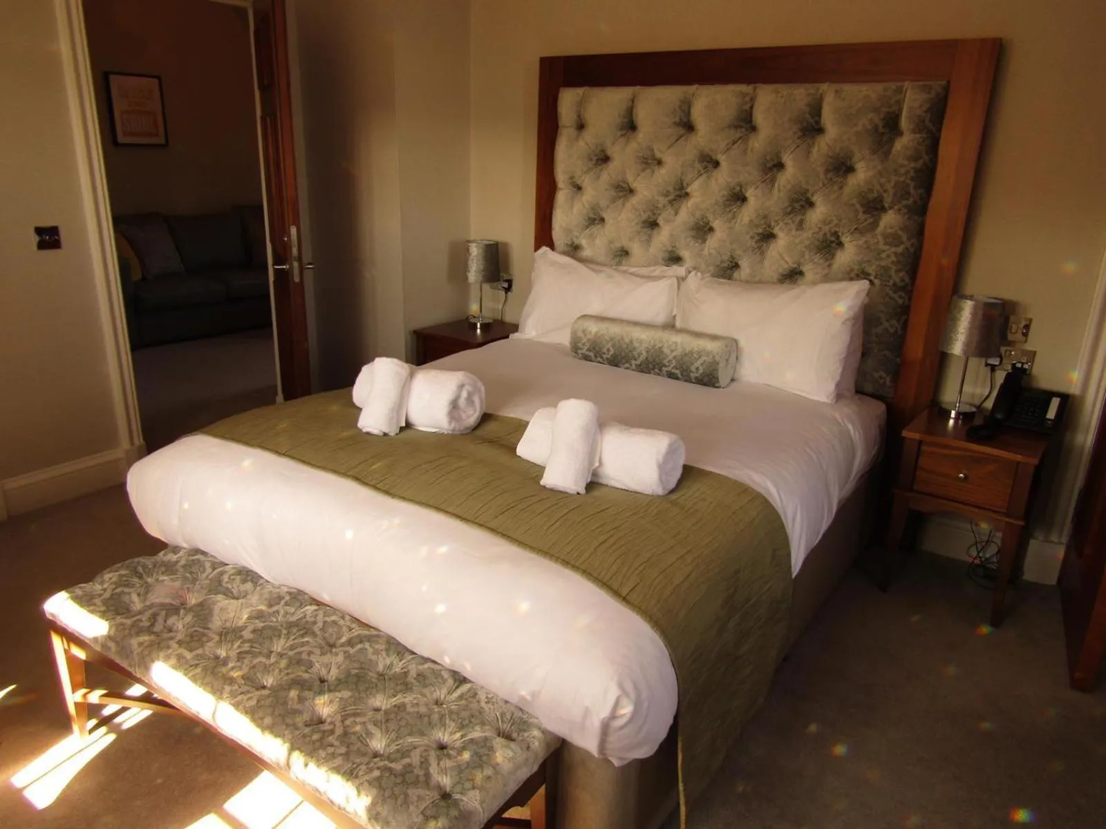 Bed in The Craigie Hotel