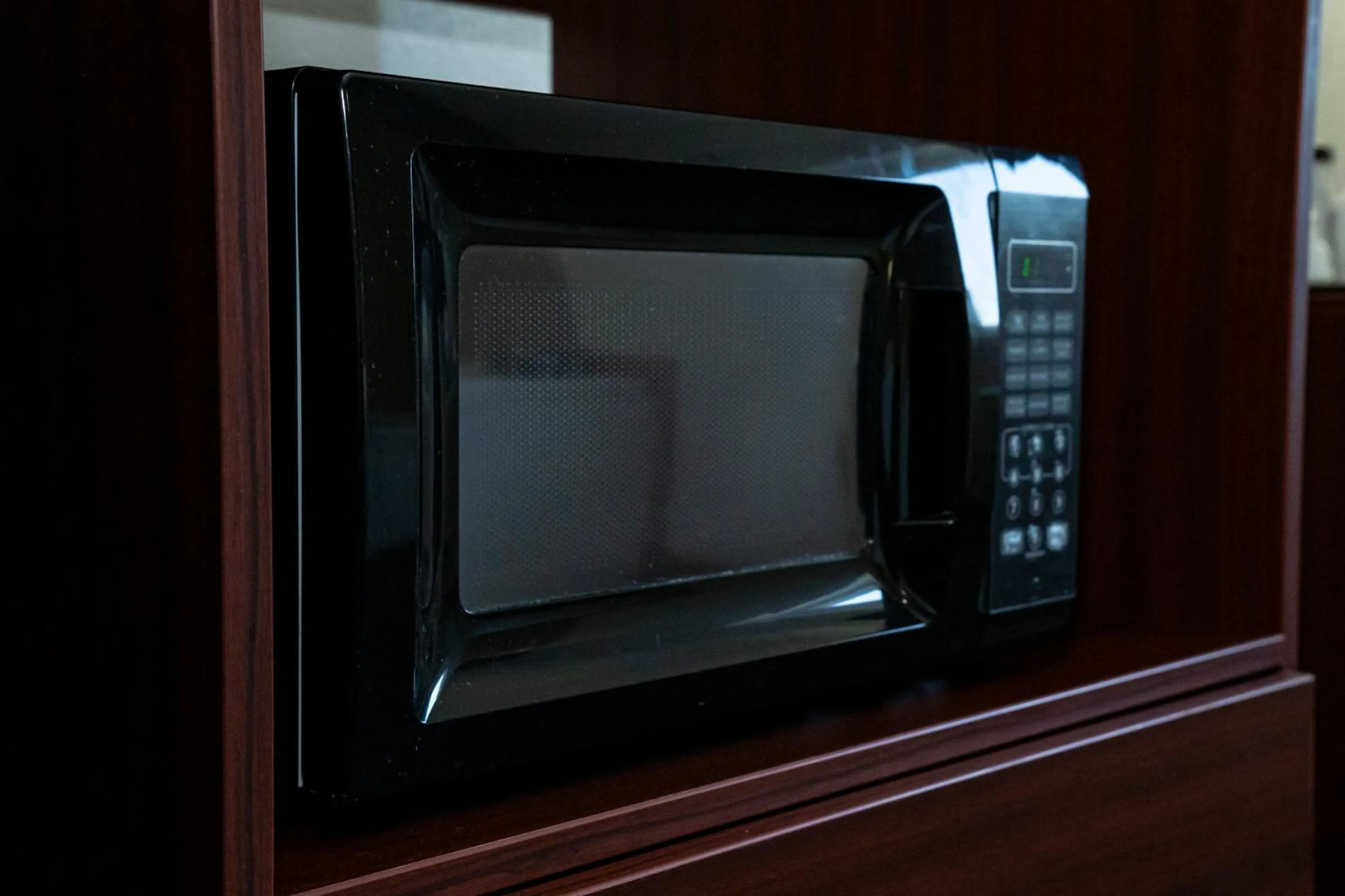 microwave in Victorian Inn & Suites-York