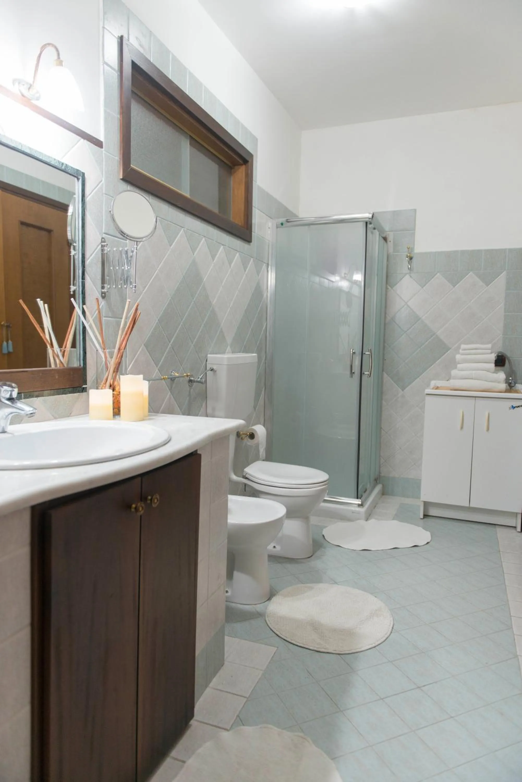 Shower in loft style taverna