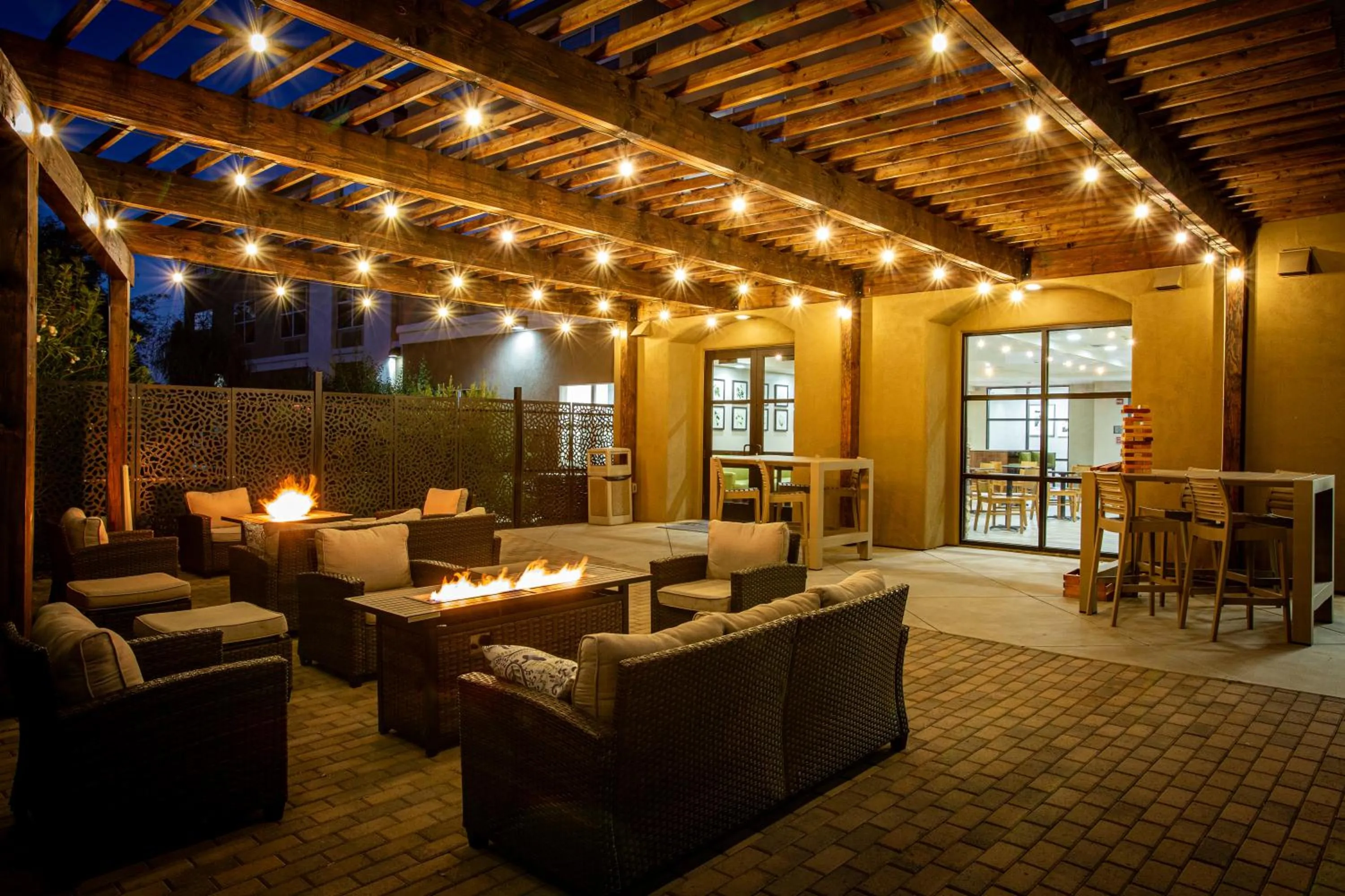 Patio in Country Inn & Suites by Radisson, Tucson City Center AZ
