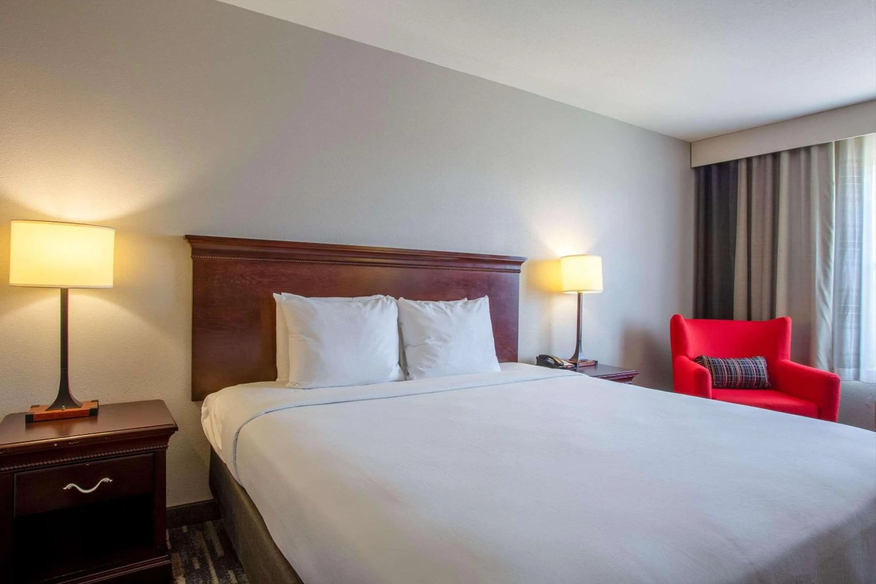 Bedroom, Bed in Country Inn & Suites by Radisson, Tucson City Center AZ