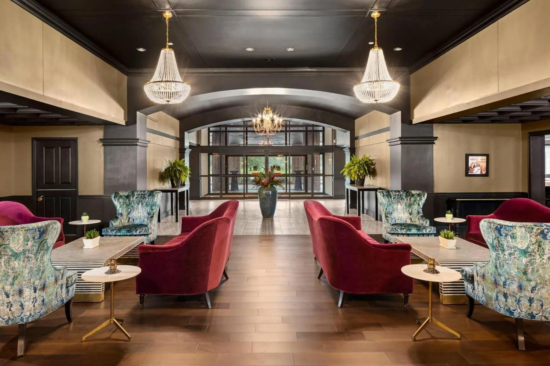 Bedroom in The Highlander Hotel, Ascend Hotel Collection