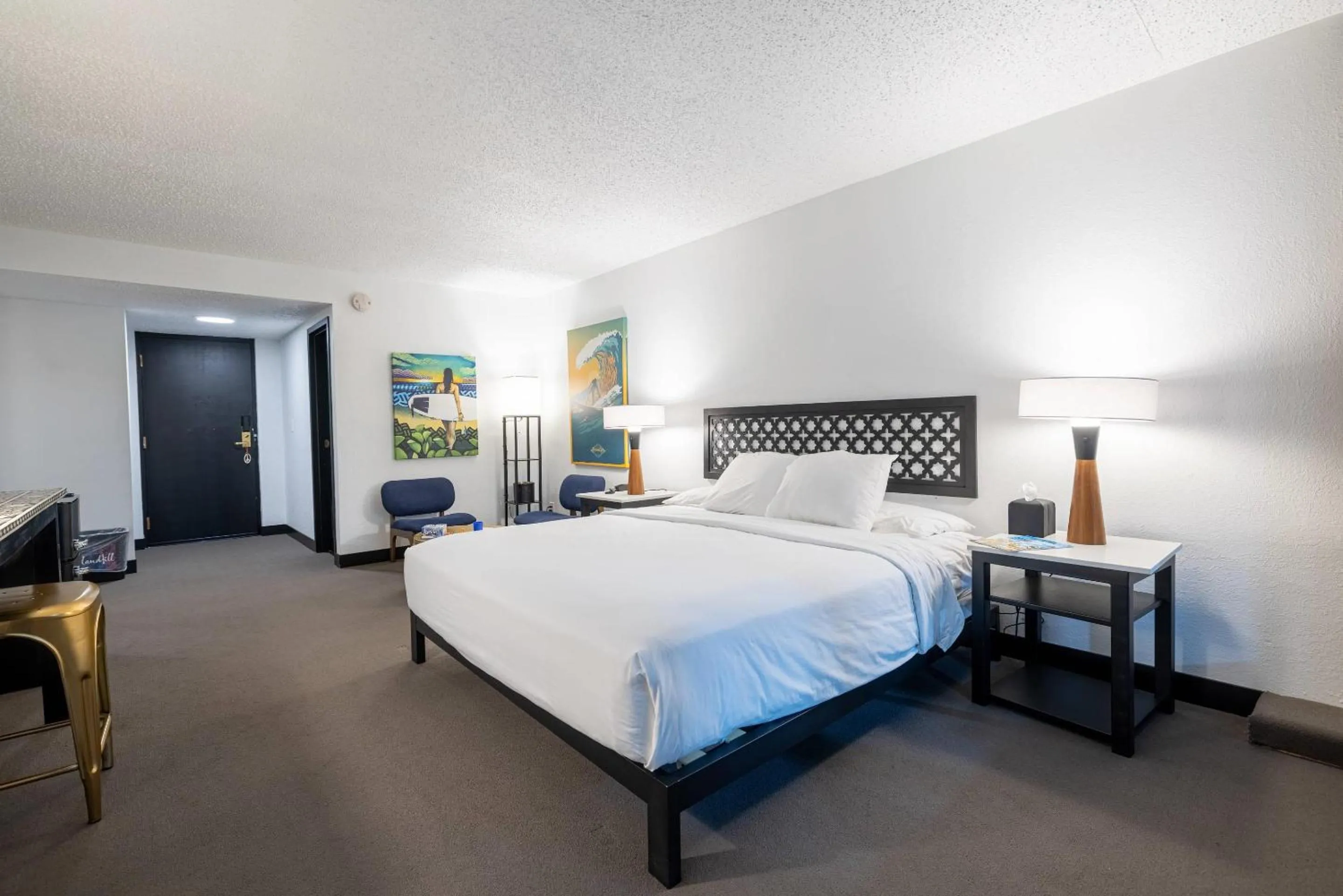 Bedroom, Bed in The Highlander Hotel, Ascend Hotel Collection