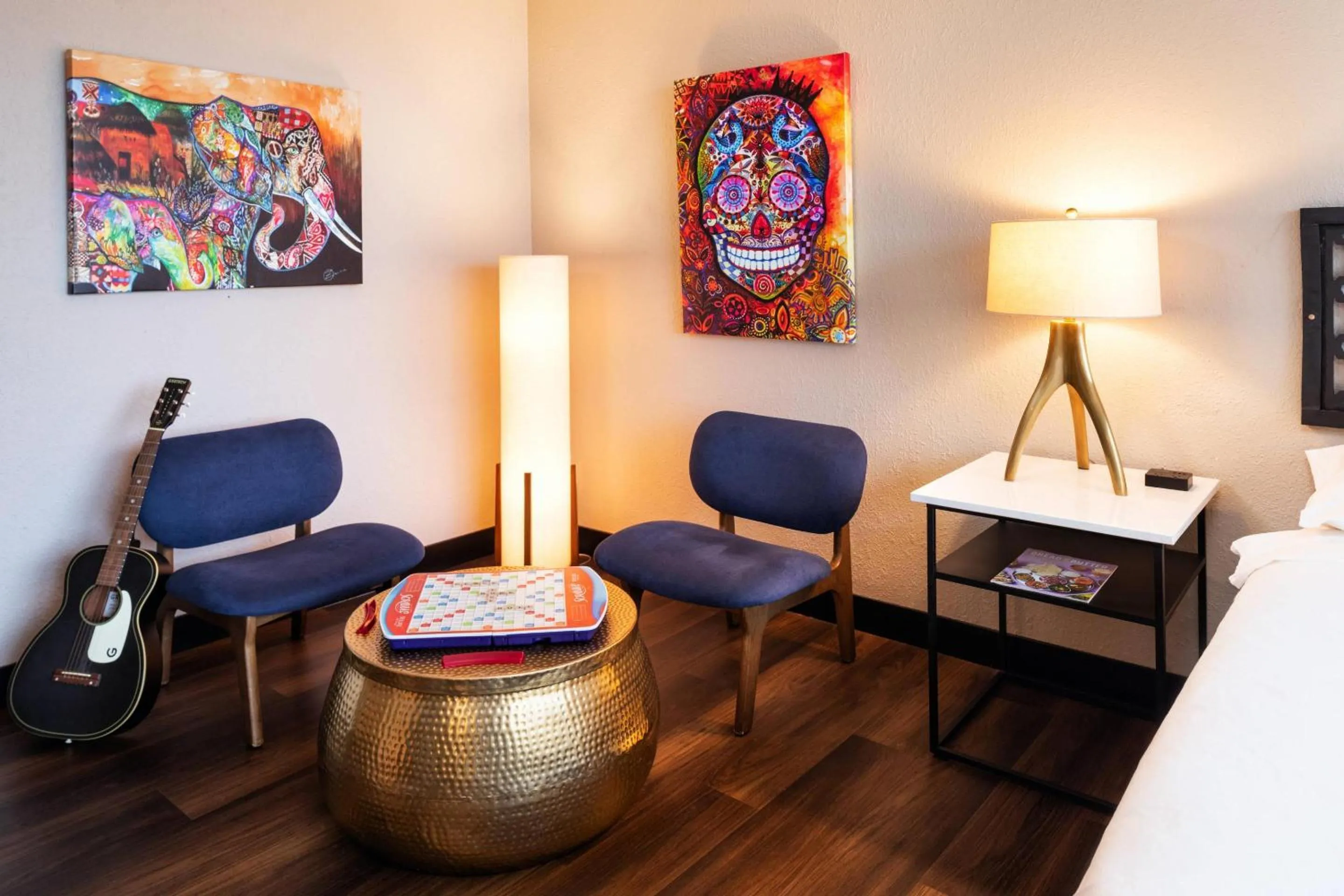 Bedroom, Bed in The Highlander Hotel, Ascend Hotel Collection