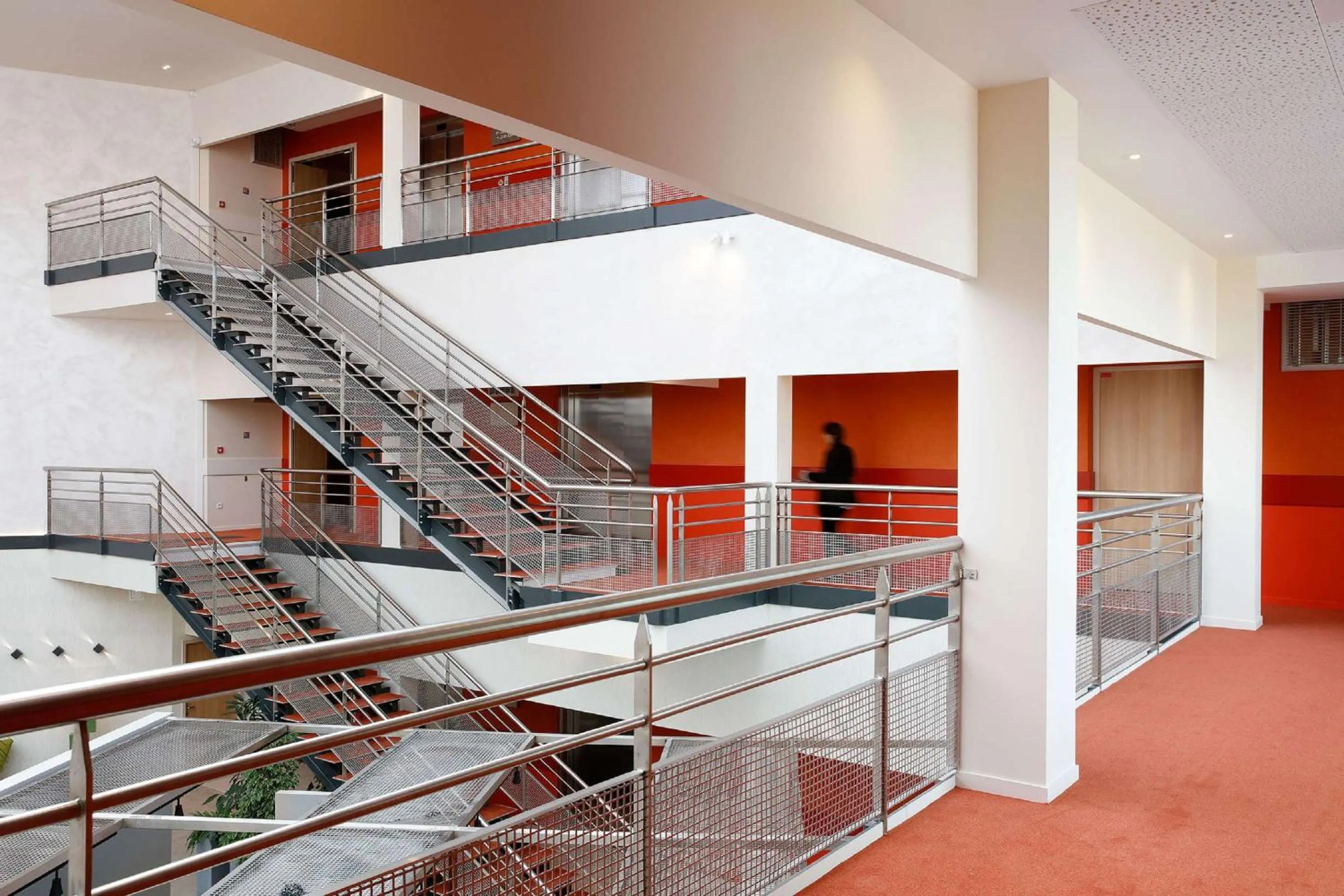 Property building in Best Western Plus Hôtel Escapade Senlis