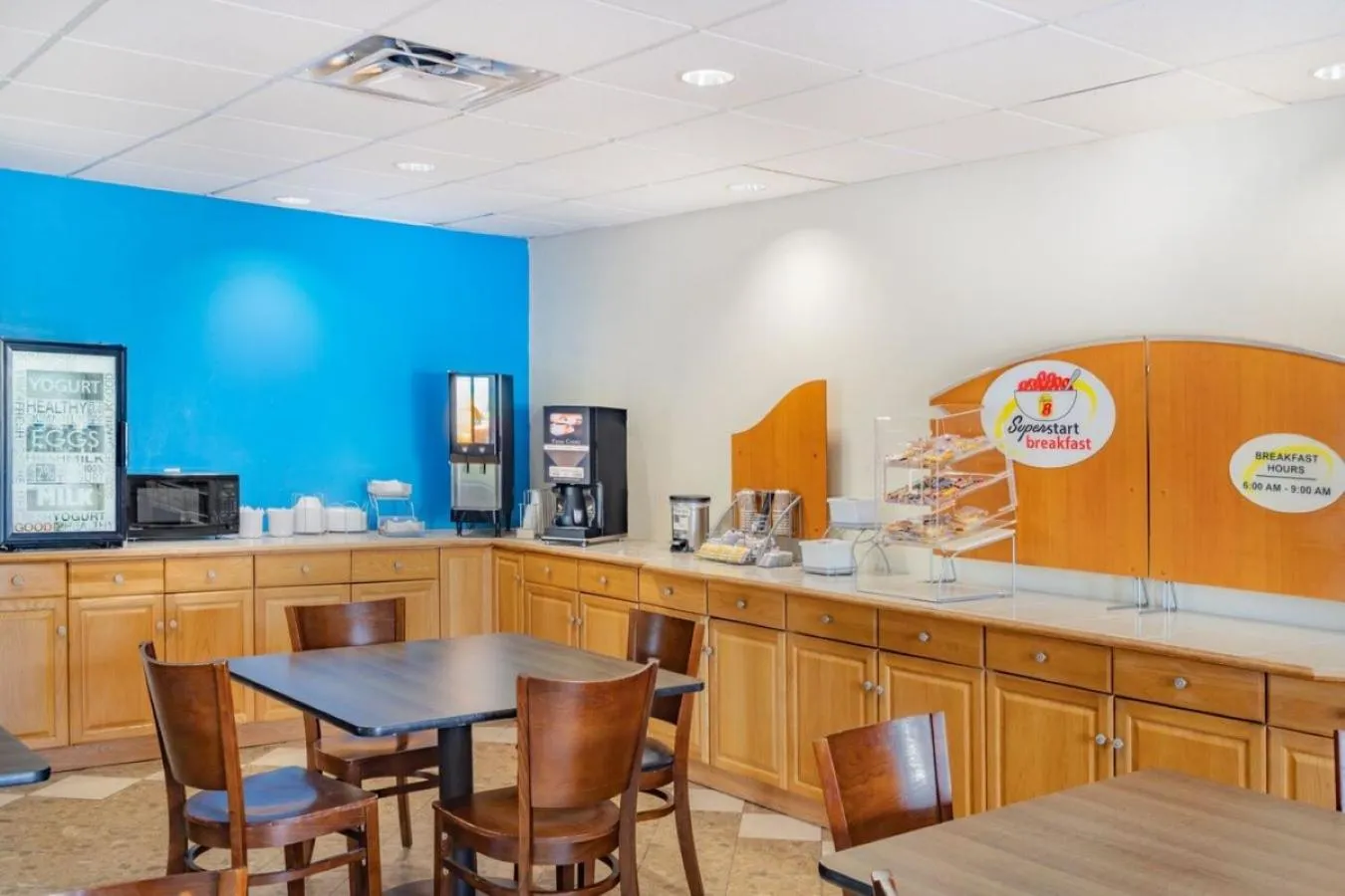 Breakfast in Super 8 by Wyndham Columbia