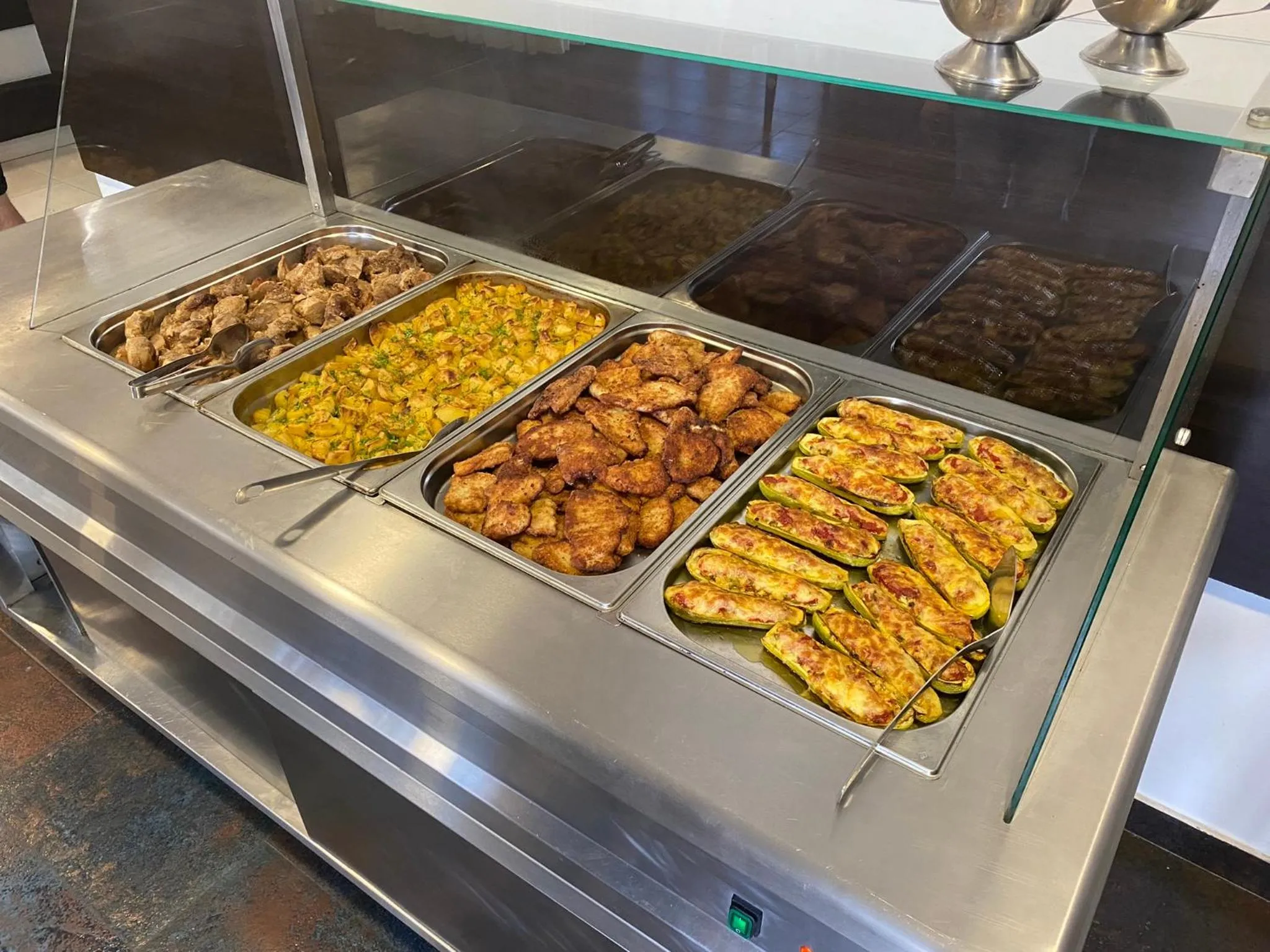 Food in Hotel Sea Star Приморско