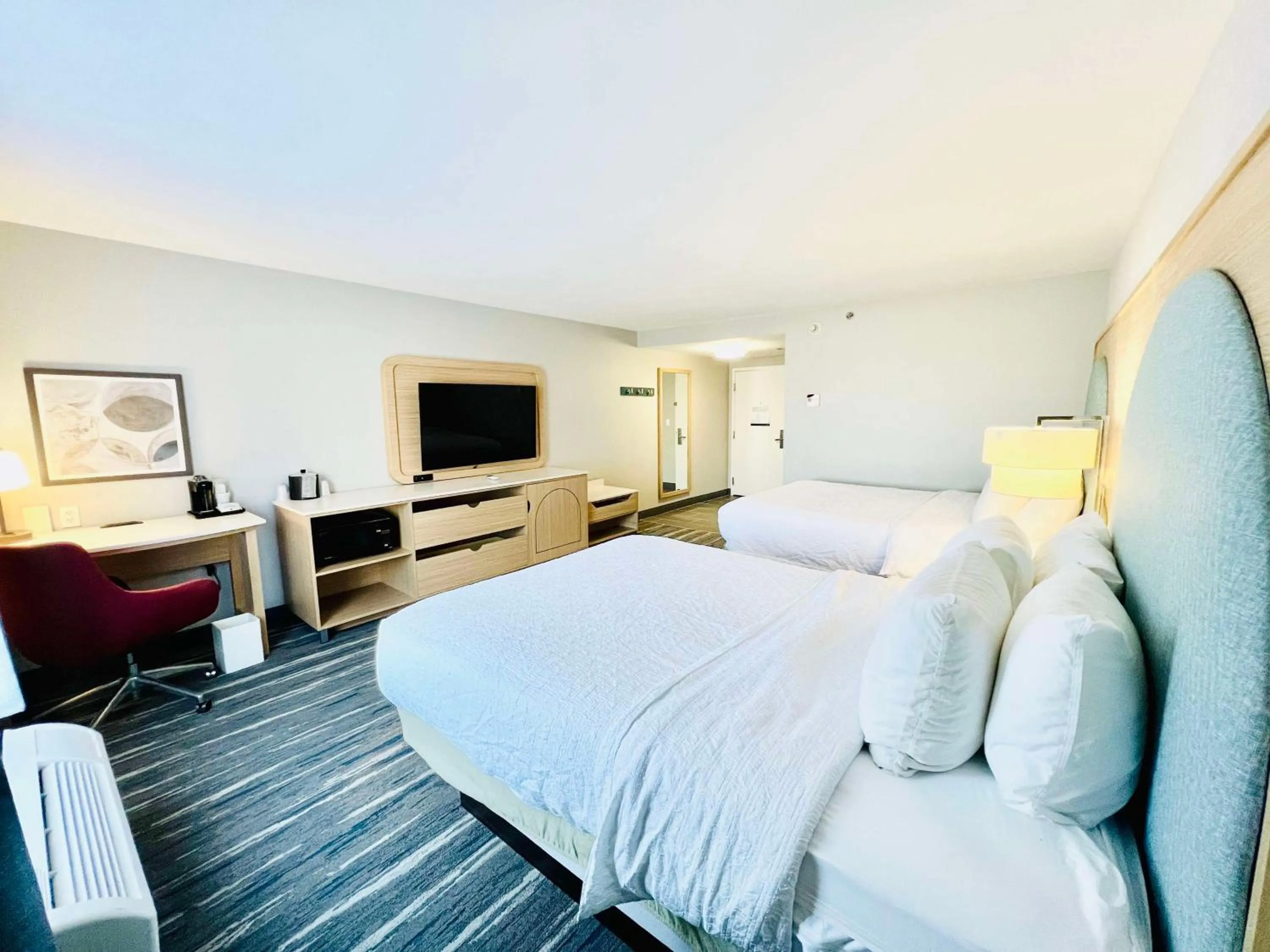 Bed in Hampton Inn Stony Creek