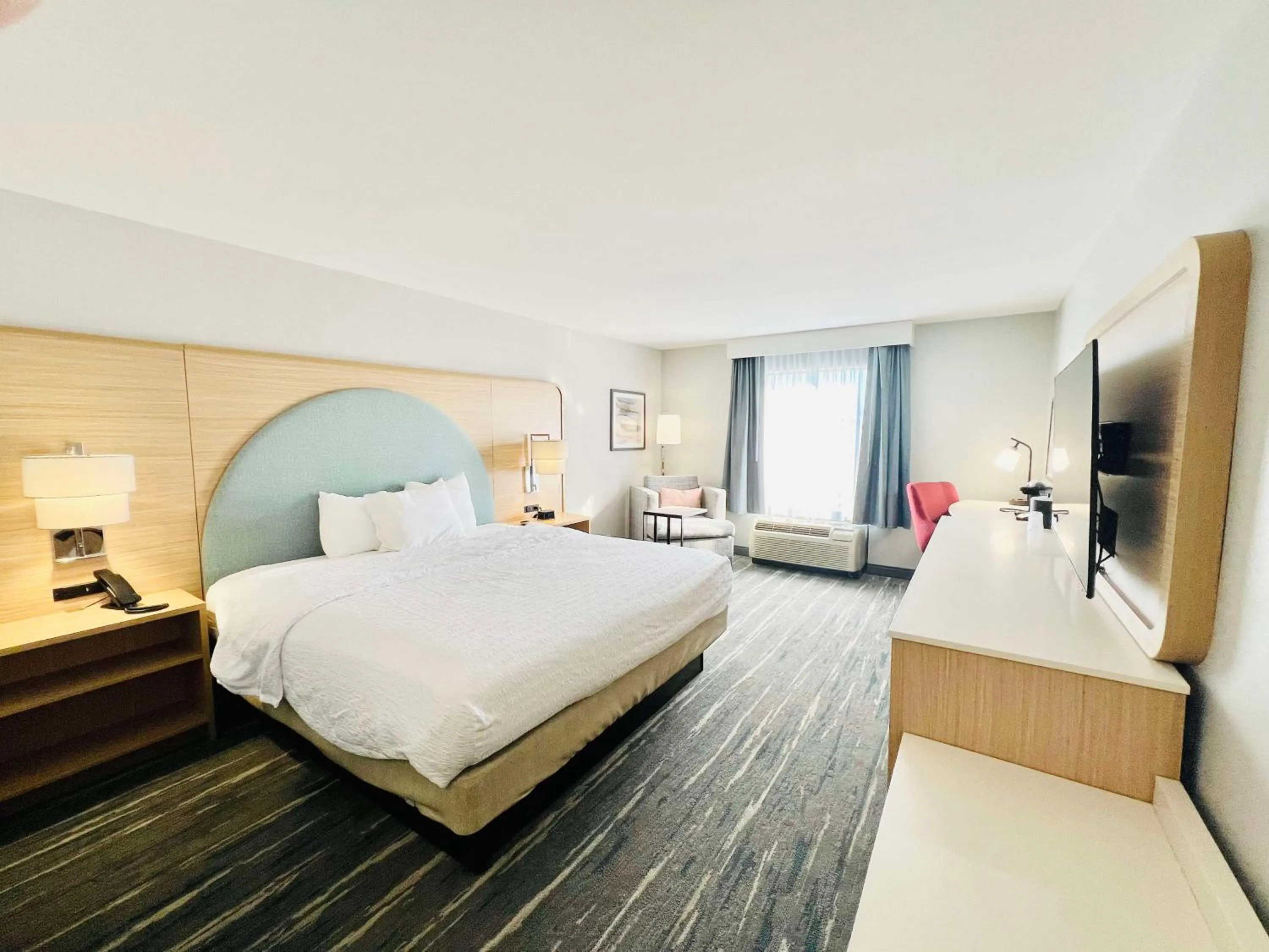 Bed in Hampton Inn Stony Creek