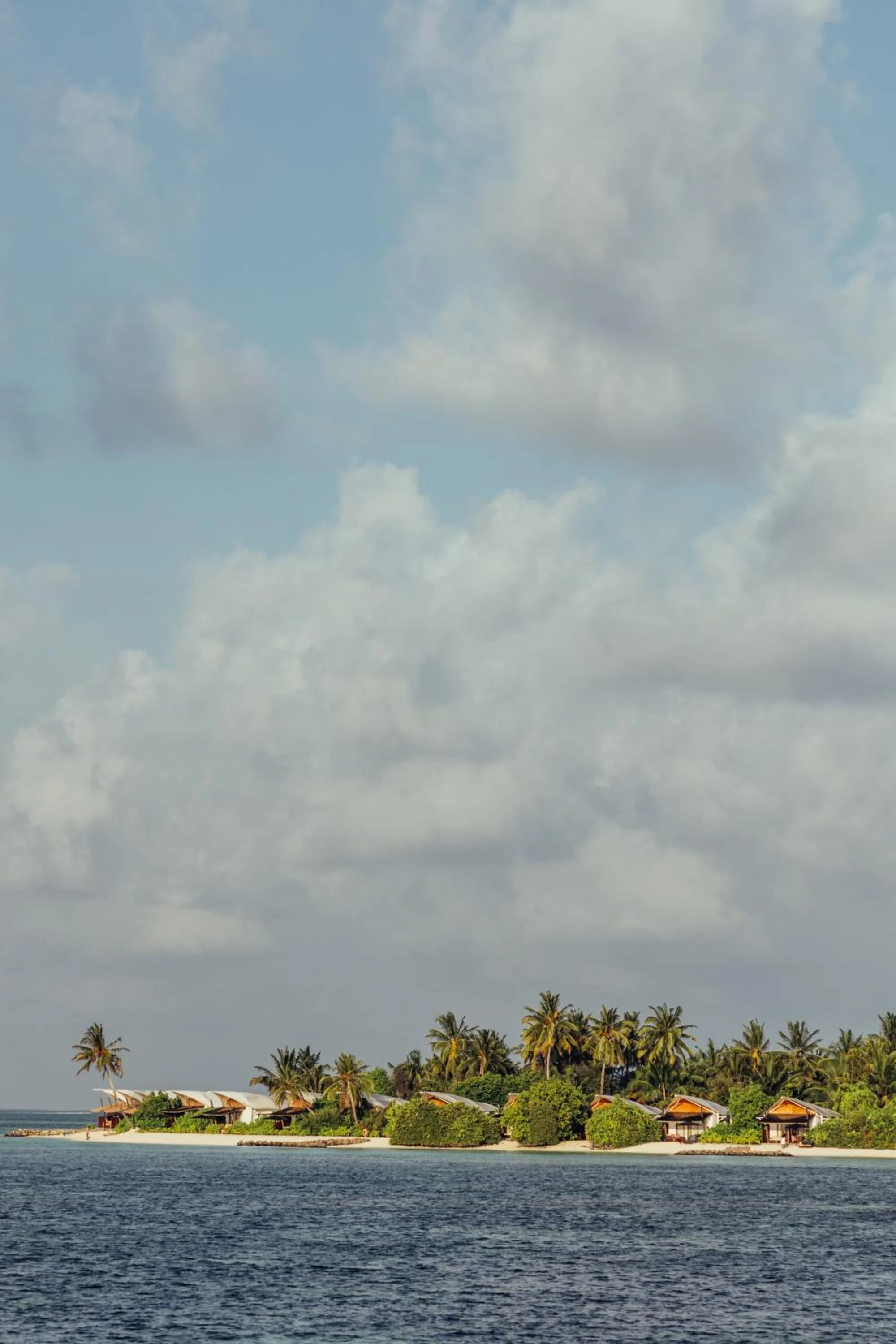 Day in Cinnamon Hakuraa Huraa Maldives - All Inclusive Adults-Only Escape with One-way Free Speedboat