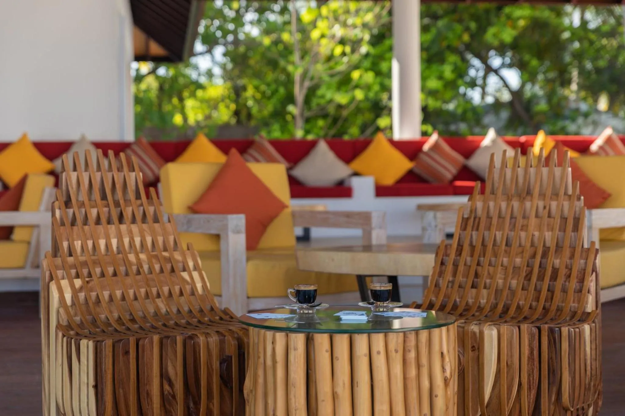 Lounge or bar in Cinnamon Hakuraa Huraa Maldives - All Inclusive Adults-Only Escape with One-way Free Speedboat