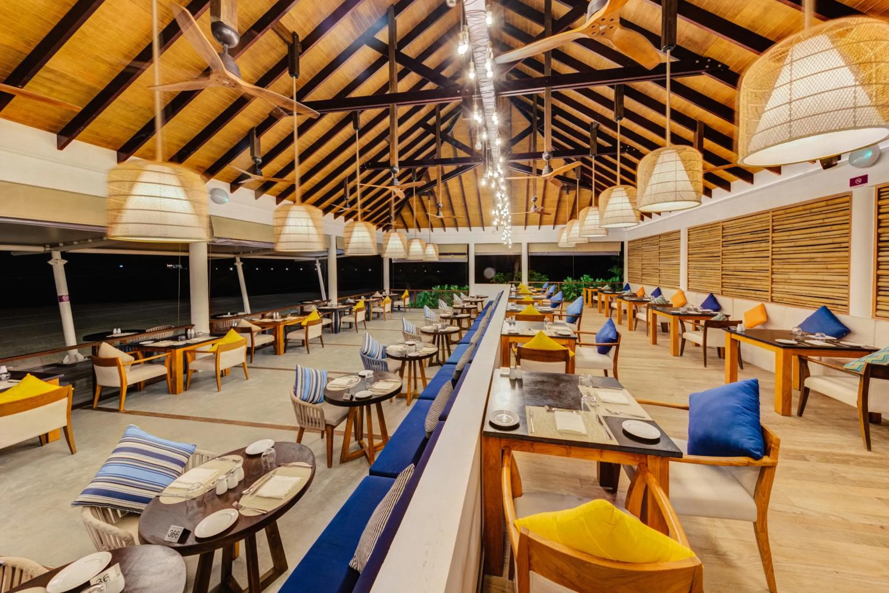 Restaurant/places to eat in Cinnamon Hakuraa Huraa Maldives - All Inclusive Adults-Only Escape with One-way Free Speedboat