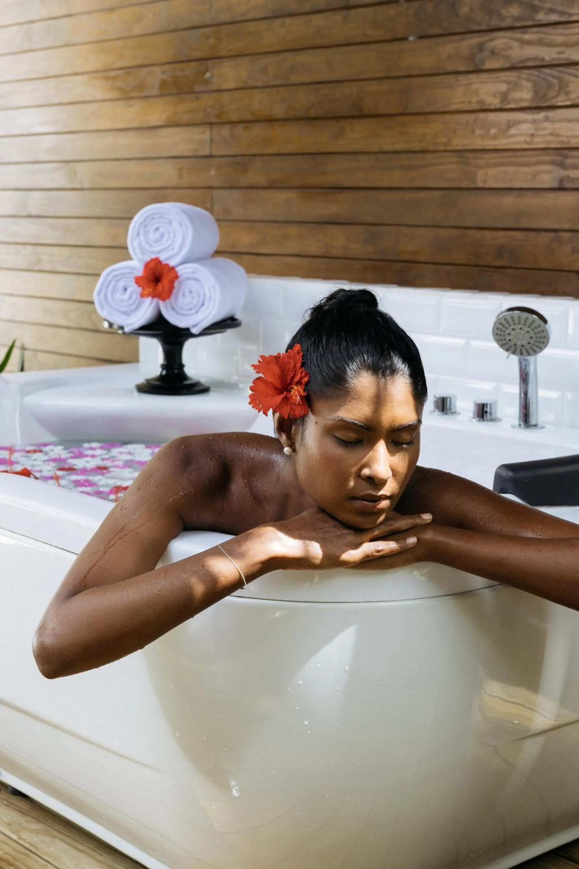 Spa and wellness centre/facilities in Cinnamon Hakuraa Huraa Maldives - All Inclusive Adults-Only Escape with One-way Free Speedboat