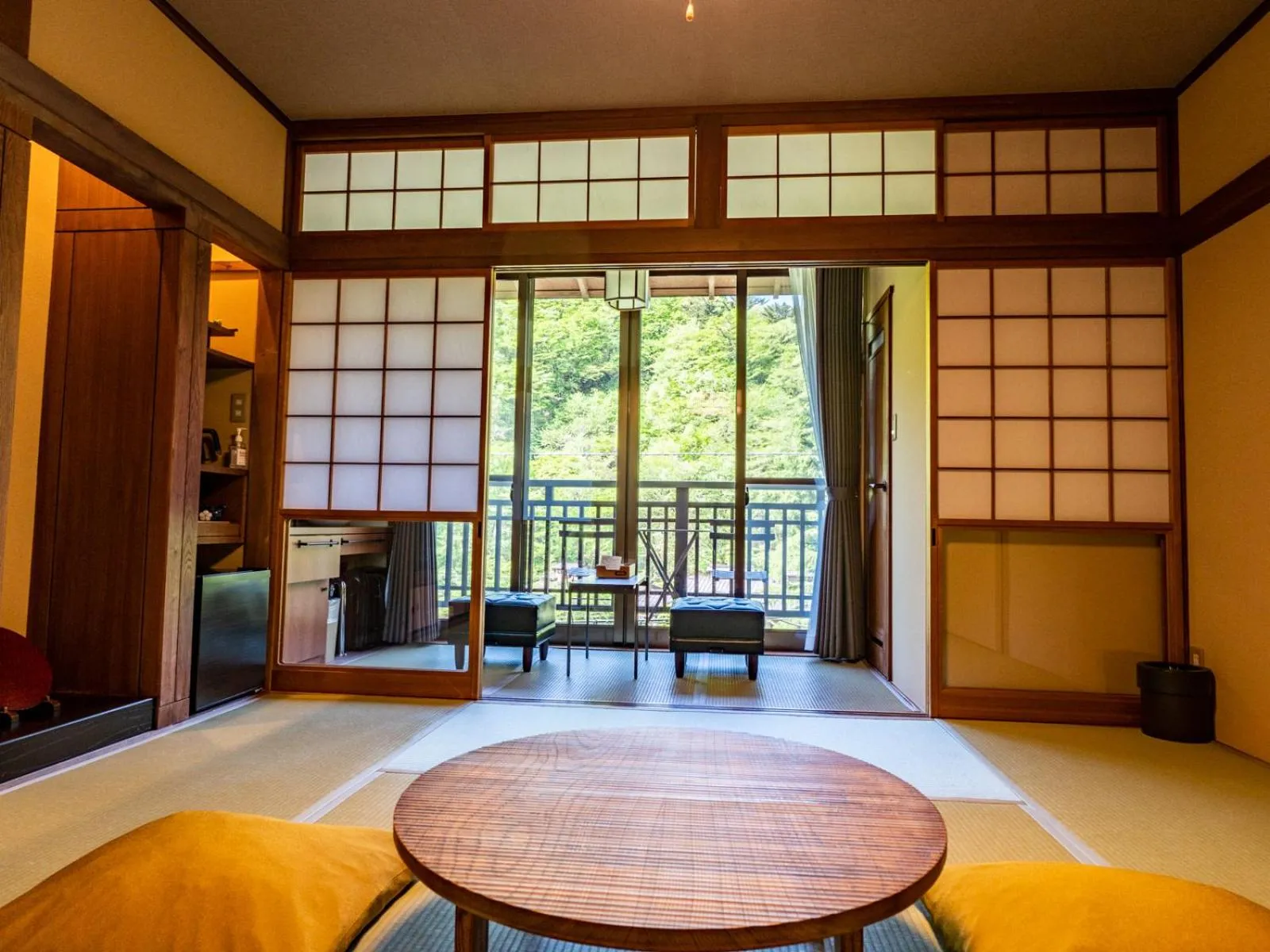 Photo of the whole room in Shima Onsen Kashiwaya Ryokan