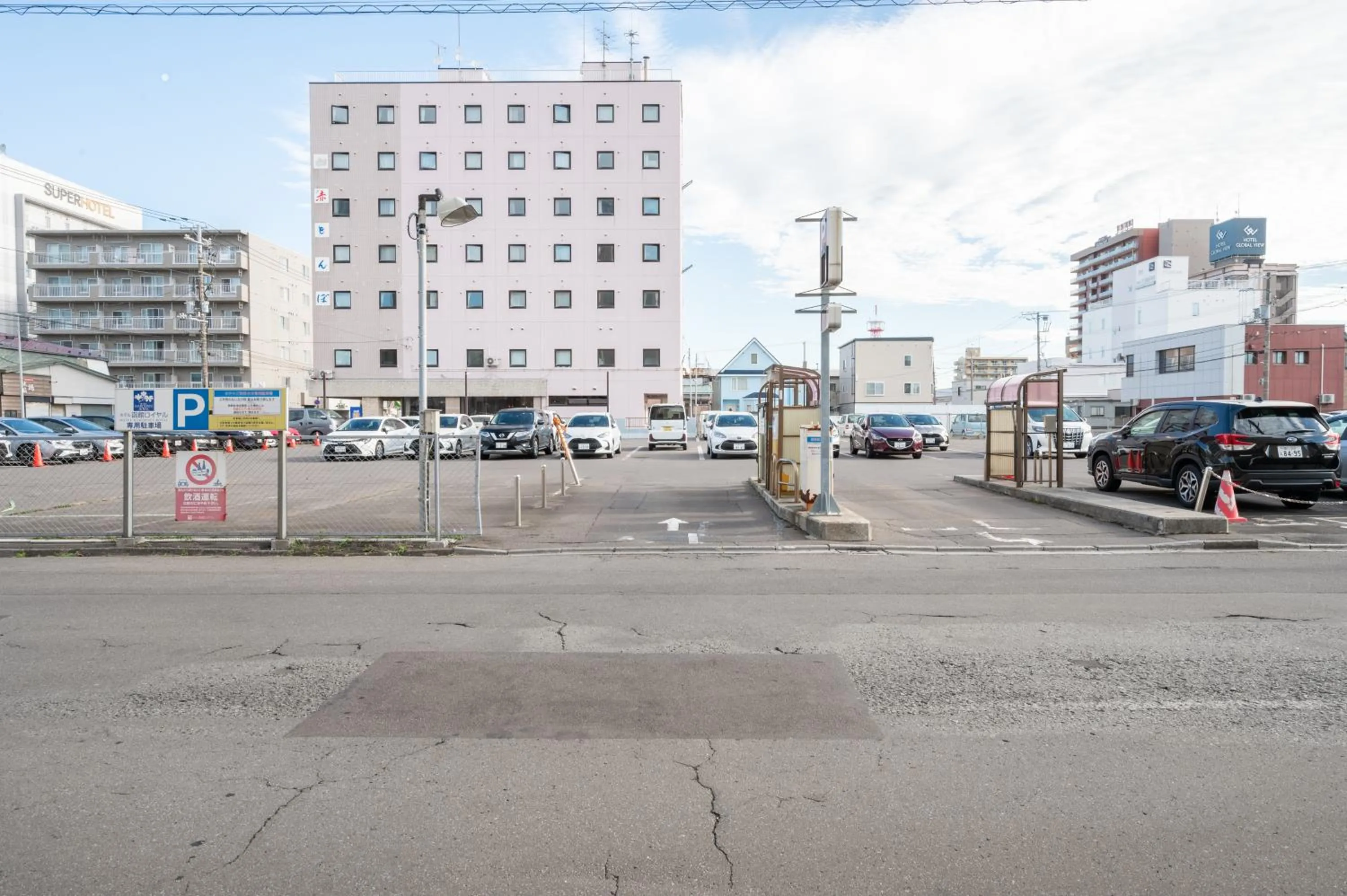 Parking in Hotel Hakodate Royal Seaside BBH Hotel Group