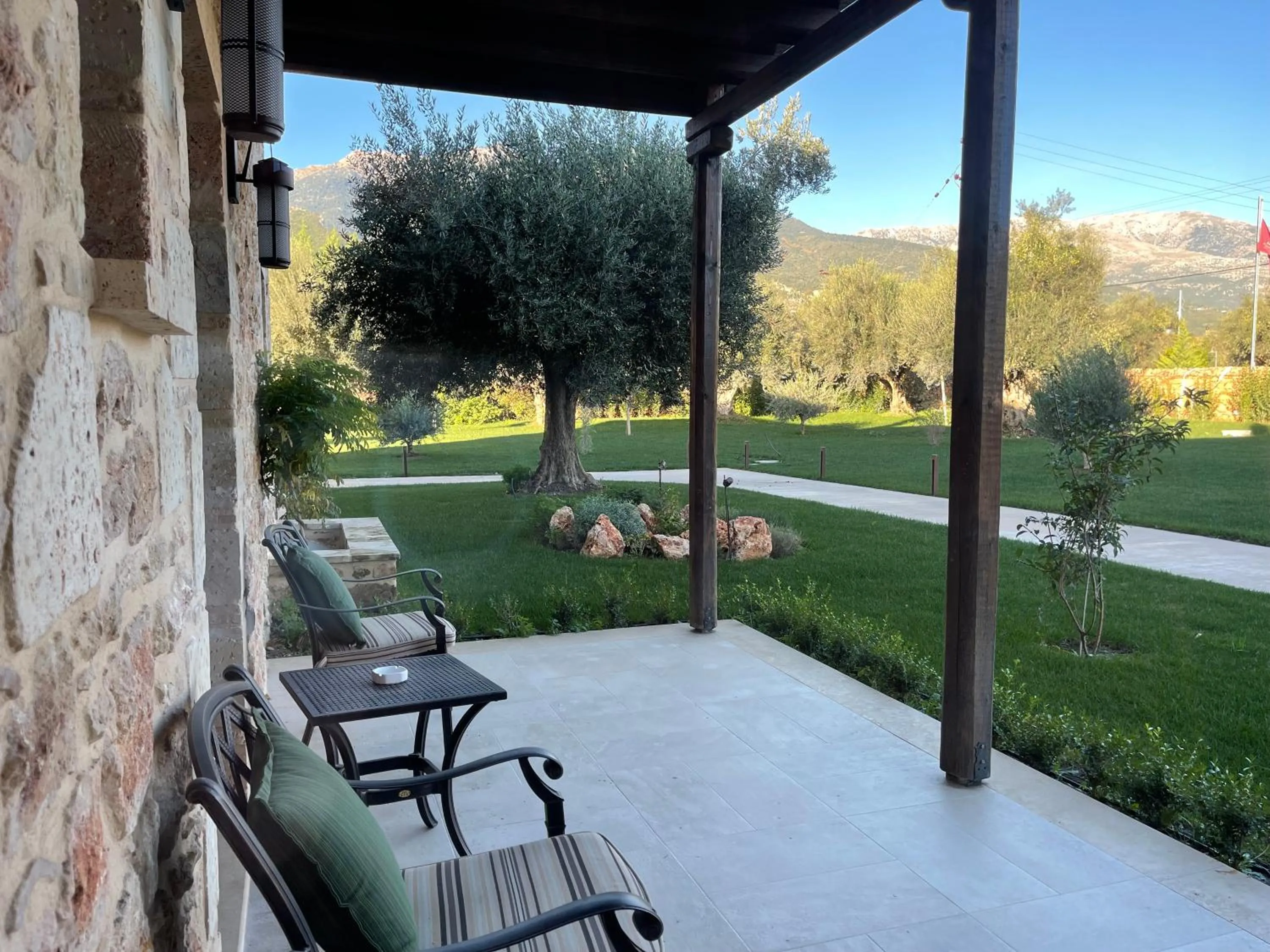 Garden in Mystras Grand Palace Resort & Spa