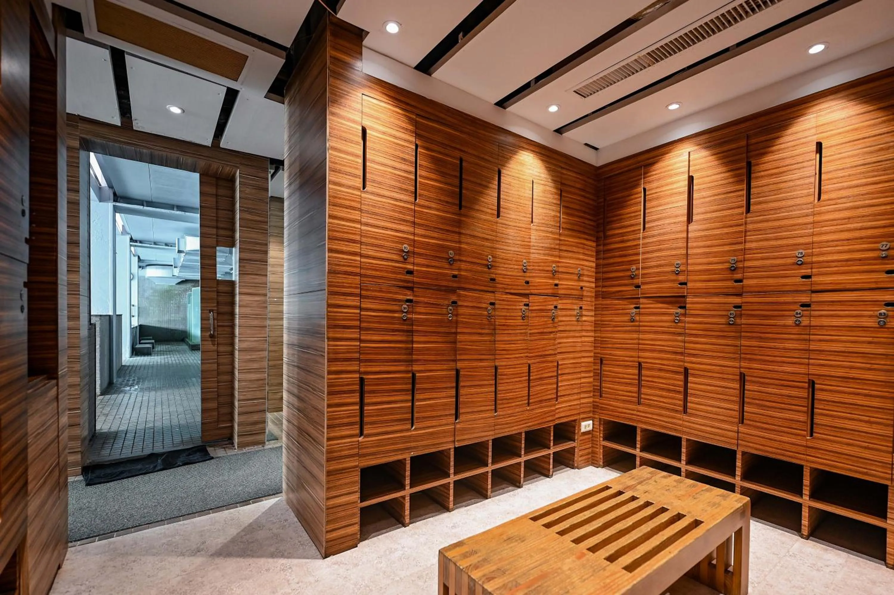 locker in CHECK inn SELECT Taipei Yangmingshan