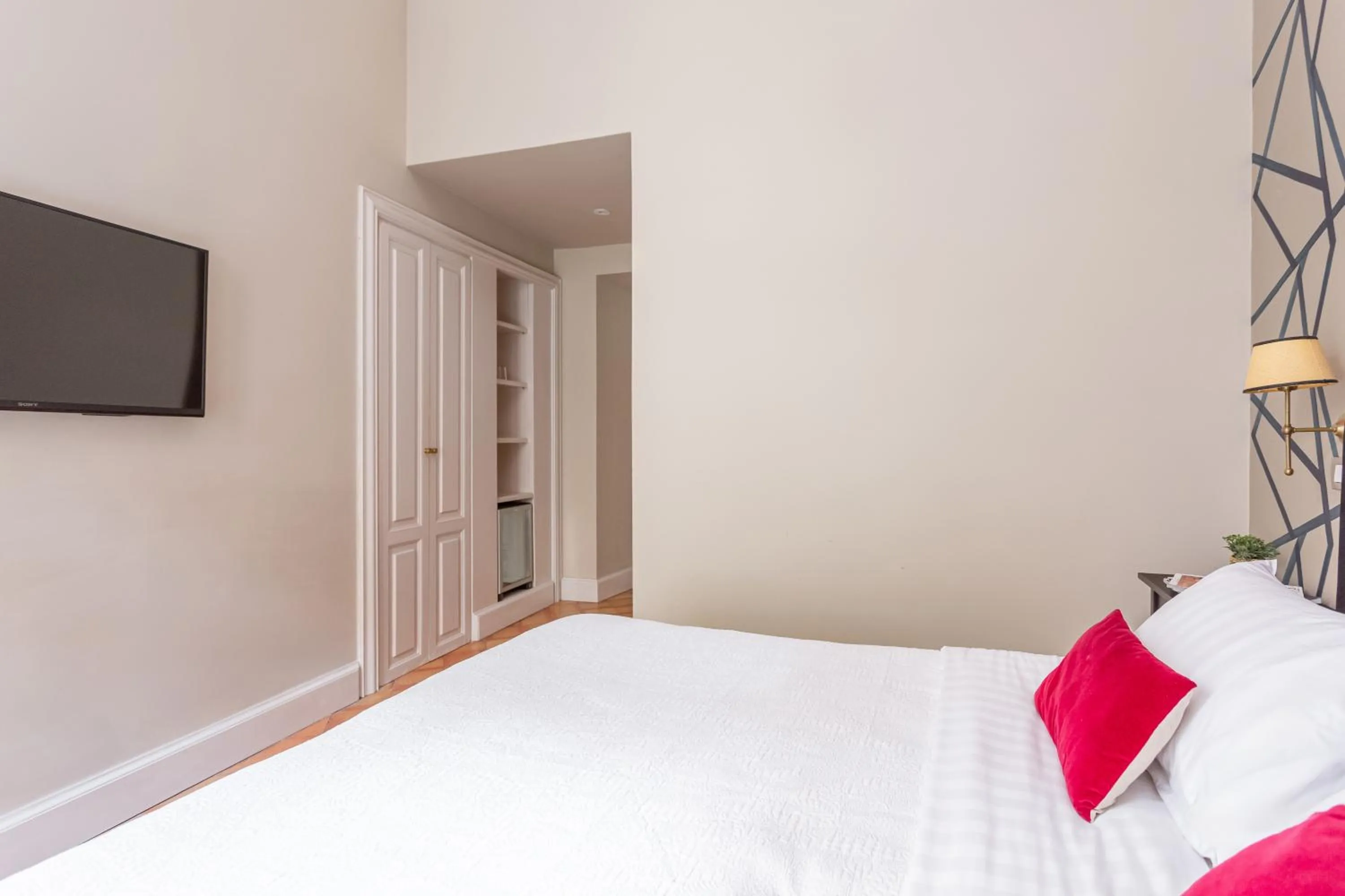 Photo of the whole room, Bed in Hotel Parrasio