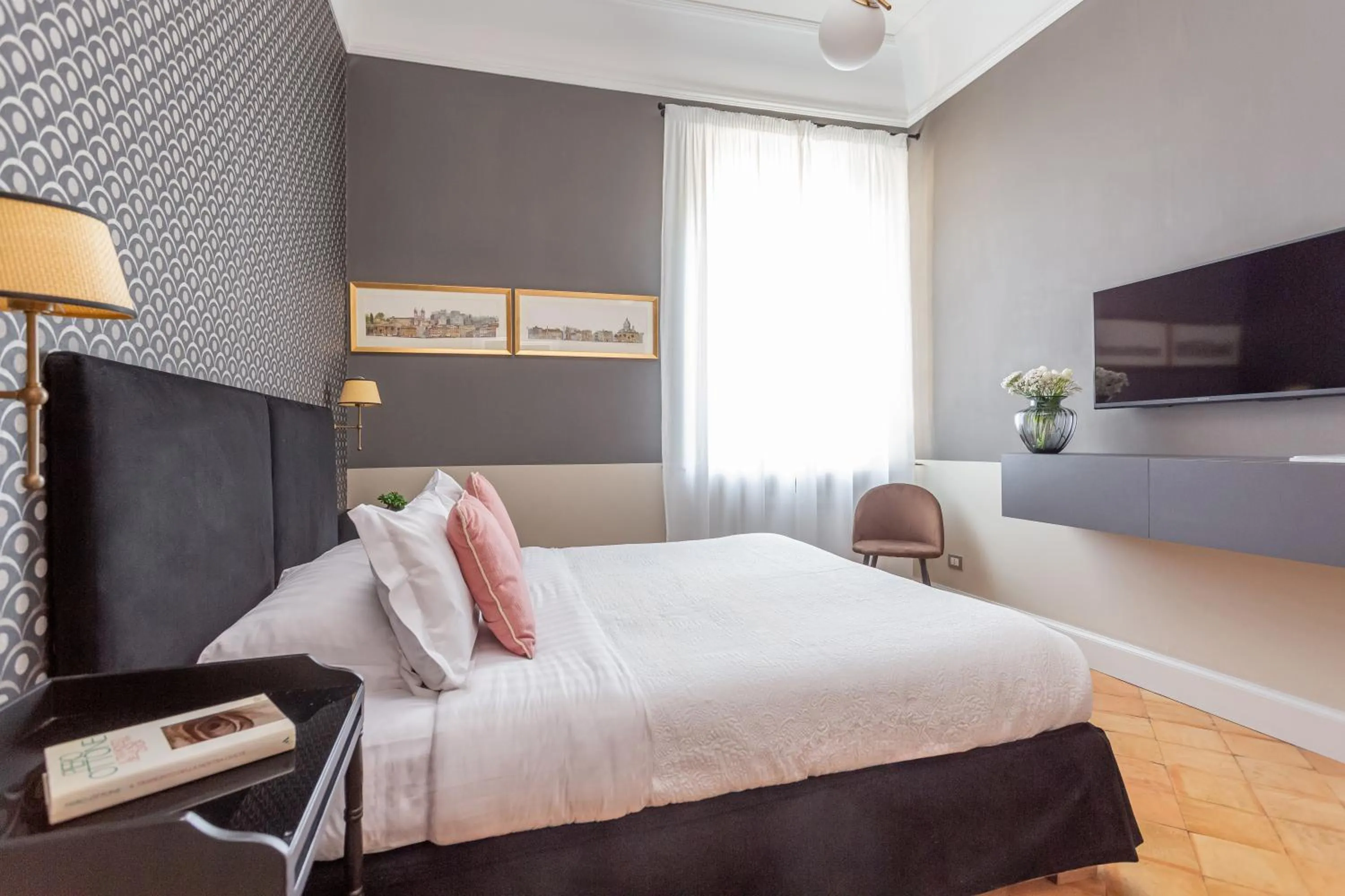 Photo of the whole room, Bed in Hotel Parrasio