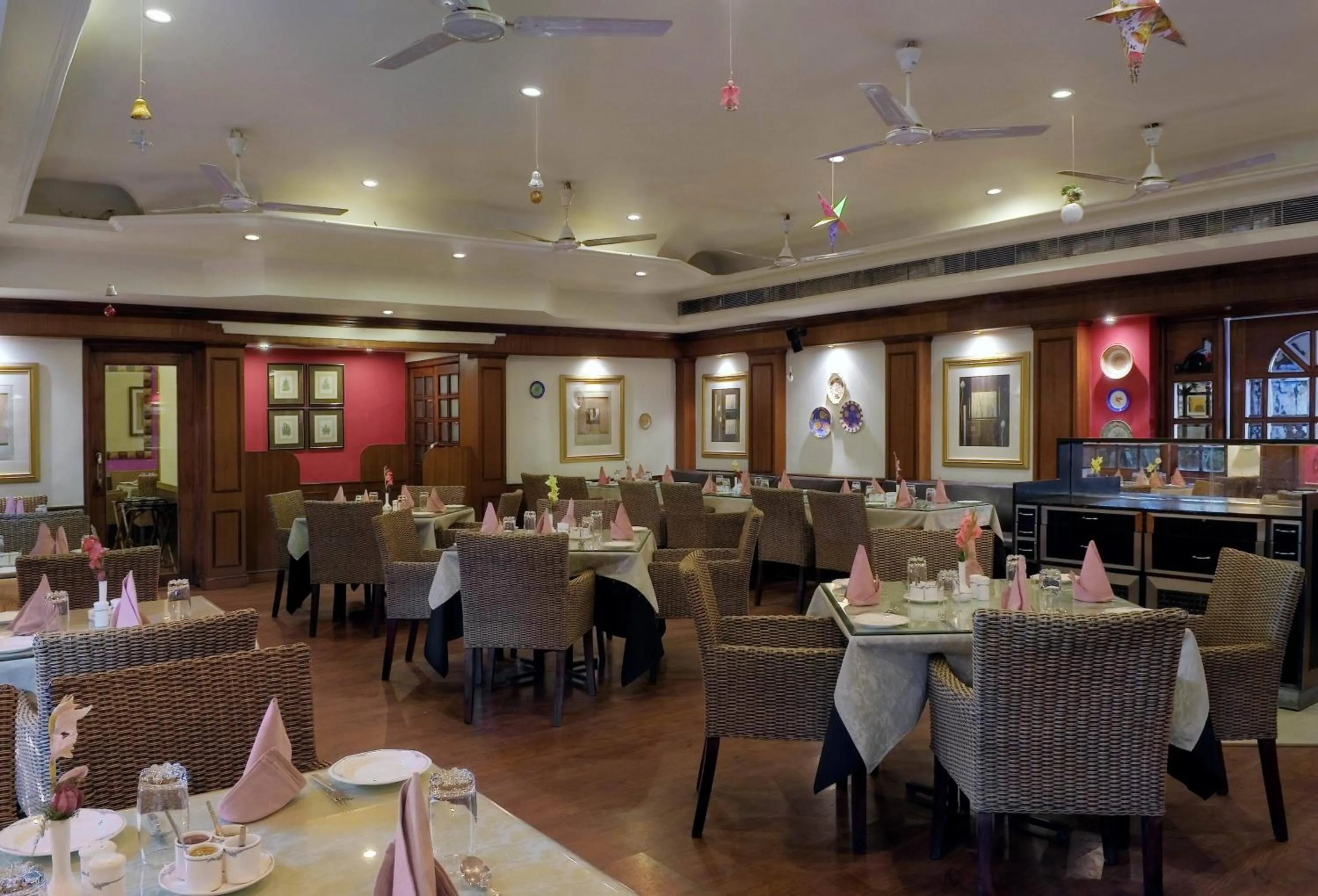 Restaurant/places to eat in Mayfair Rourkela